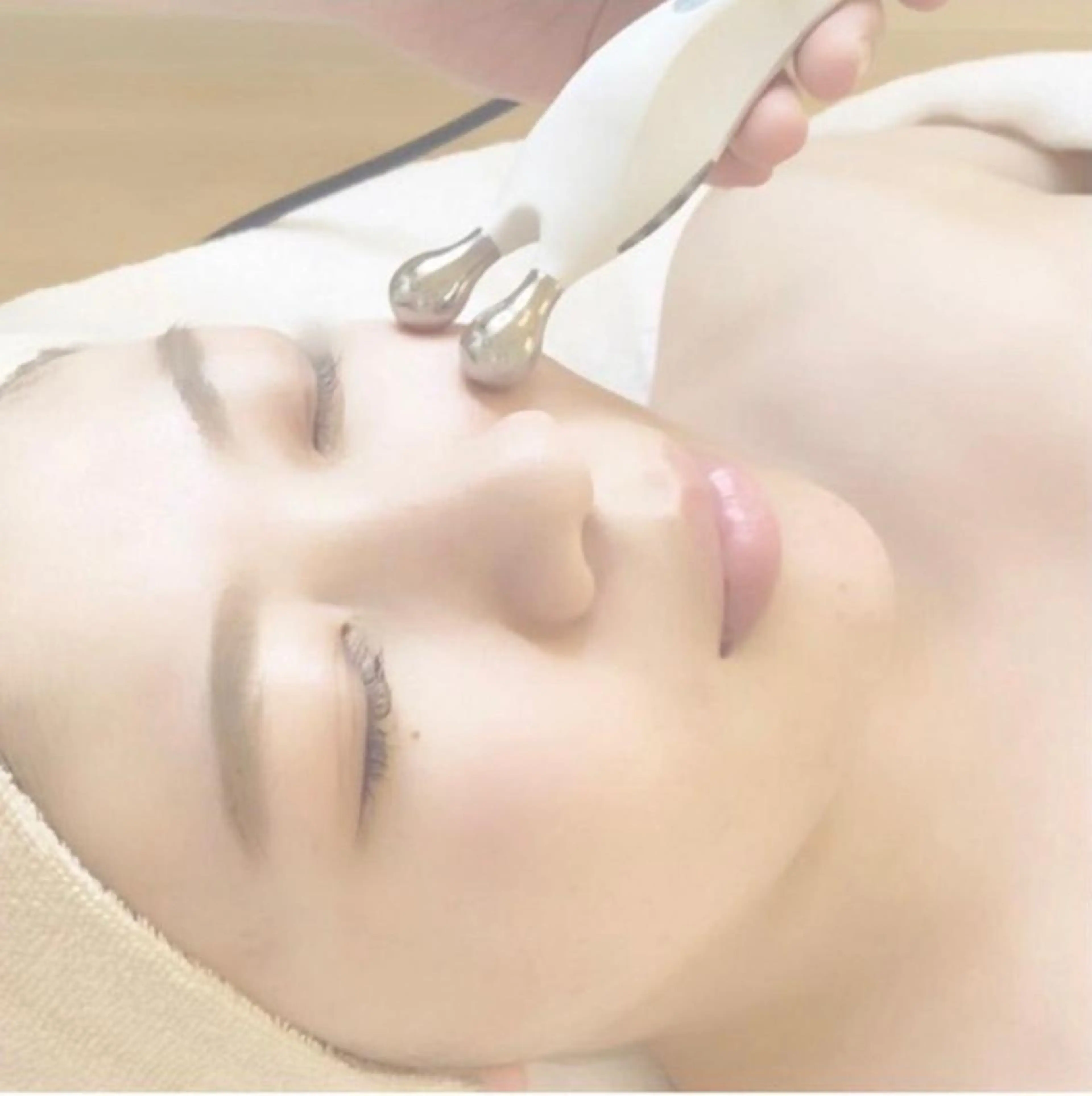 ⭐️minimo限定⭐️本格エステにEMSオプション付き小顔矯正スッキリとした印象へお試しください🤍＆AI肌分析プランの写真