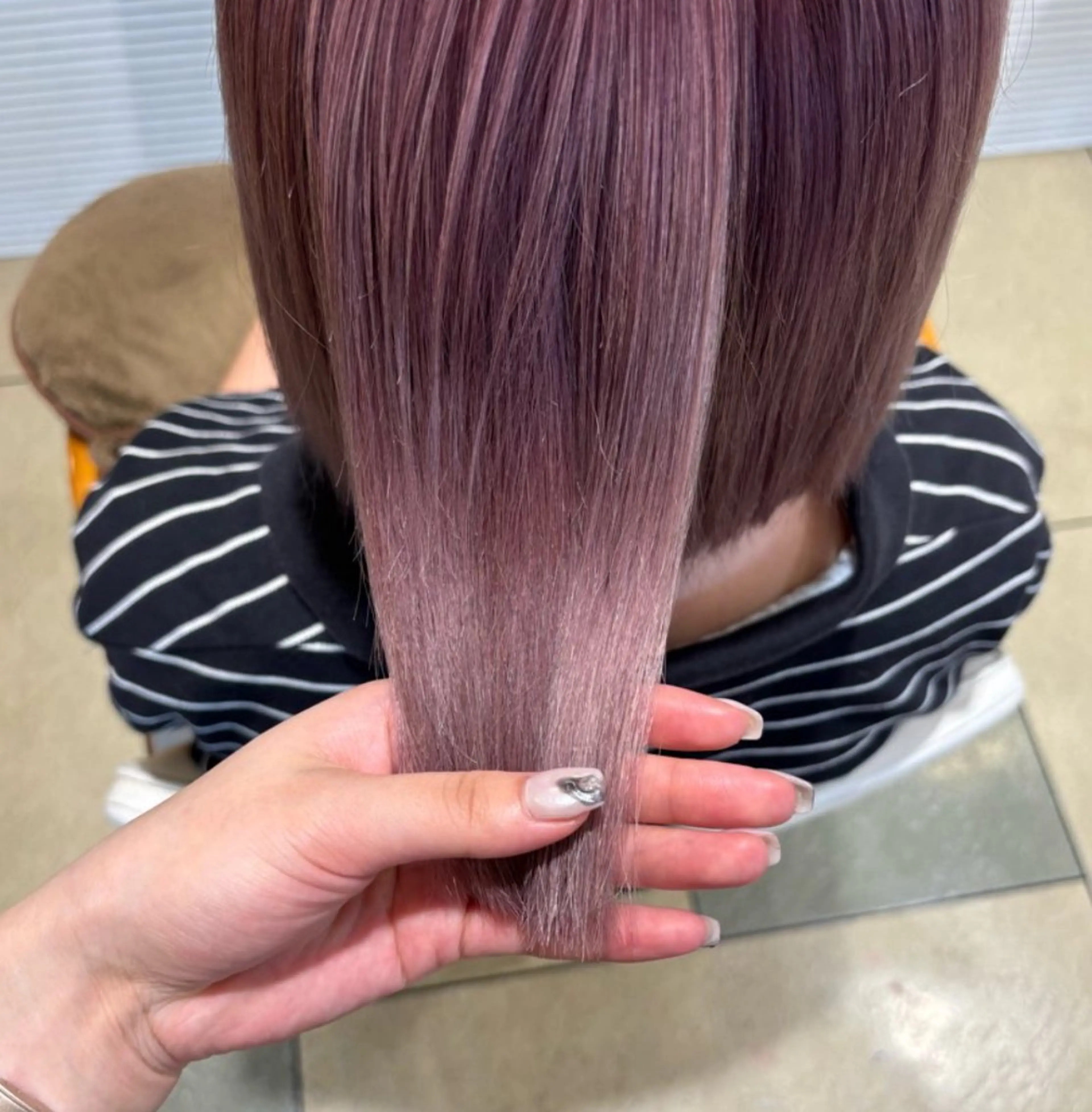 ミディアム カラー ケアカラー 髪質改善 トリートメント 透明感カラー/ くびれヘア/ユウユのヘアスタイル