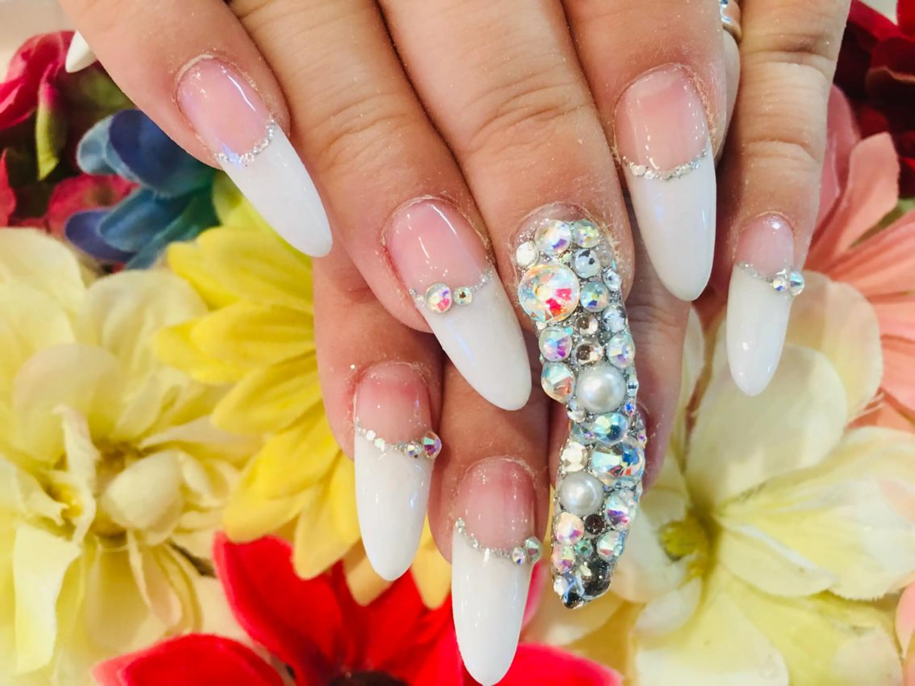 ネイル スカルプネイル gorella Ａのネイルデザイン