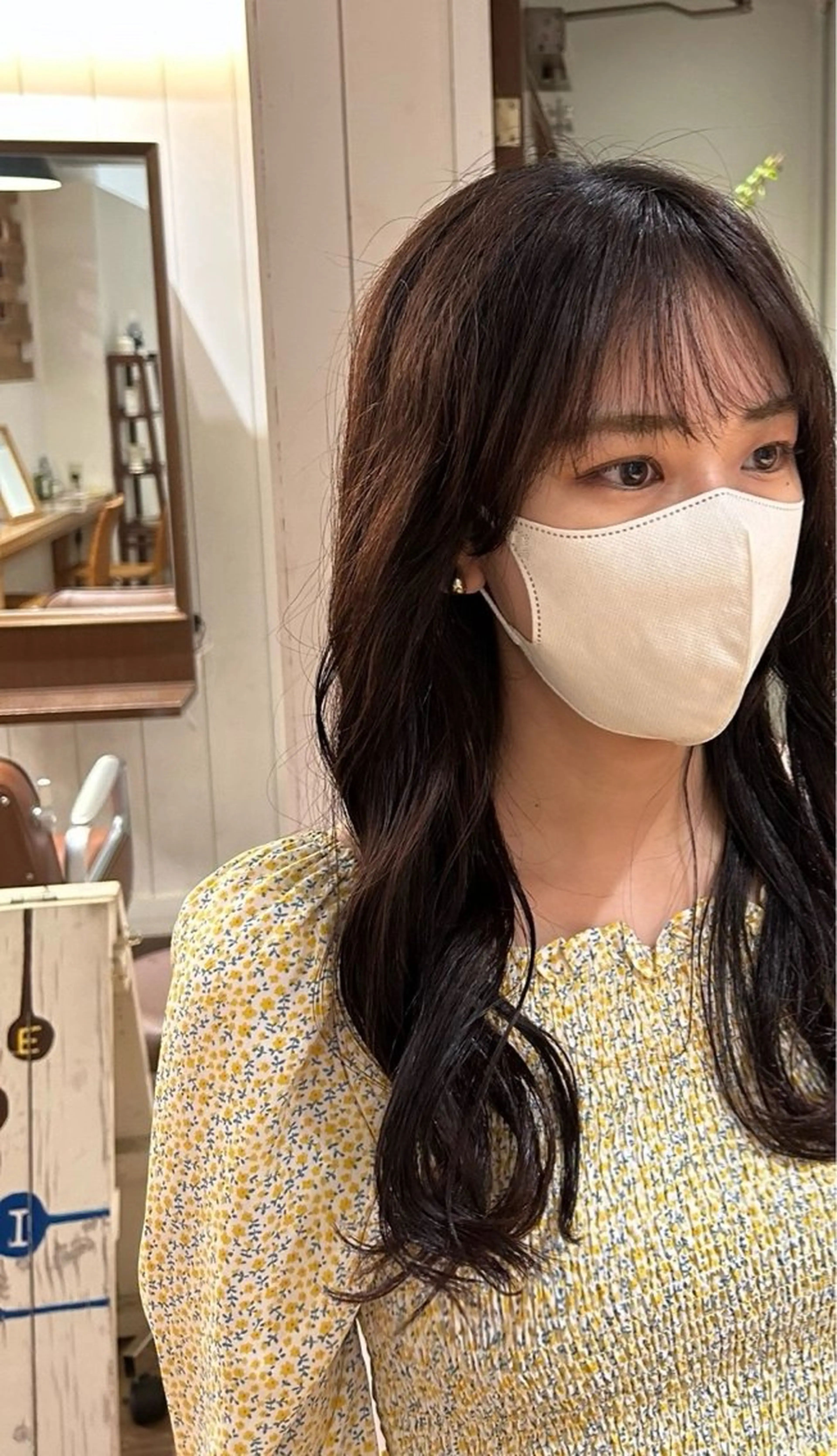 ロング ロング yusa🌿‬レイヤ ー/赤みなしカラーのヘアスタイル