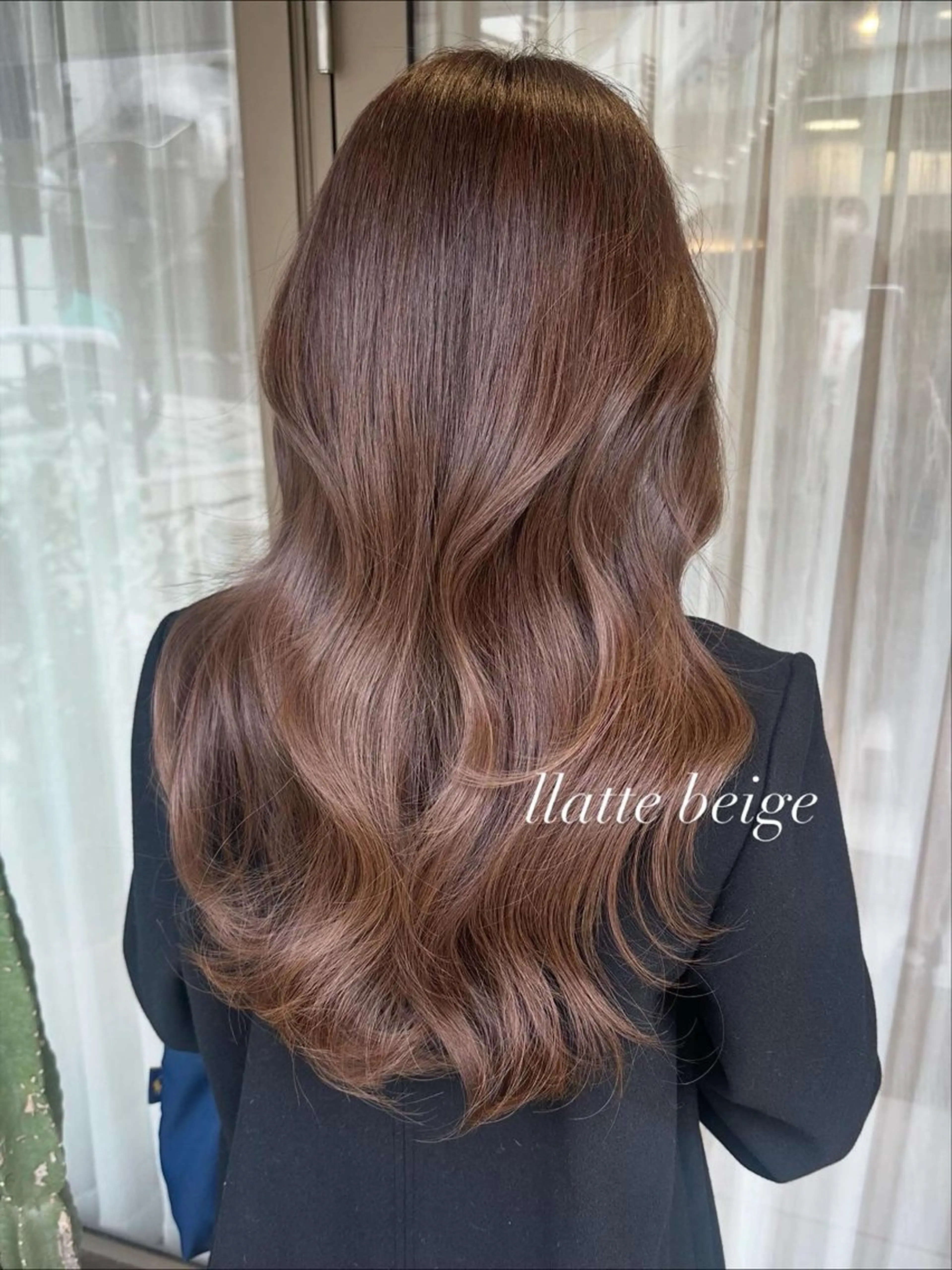 ロング カラー ベージュカラー 透明感カラー ラテベージュ レイヤーカット 韓国ヘア🦢🖤 Sayumiのヘアスタイル