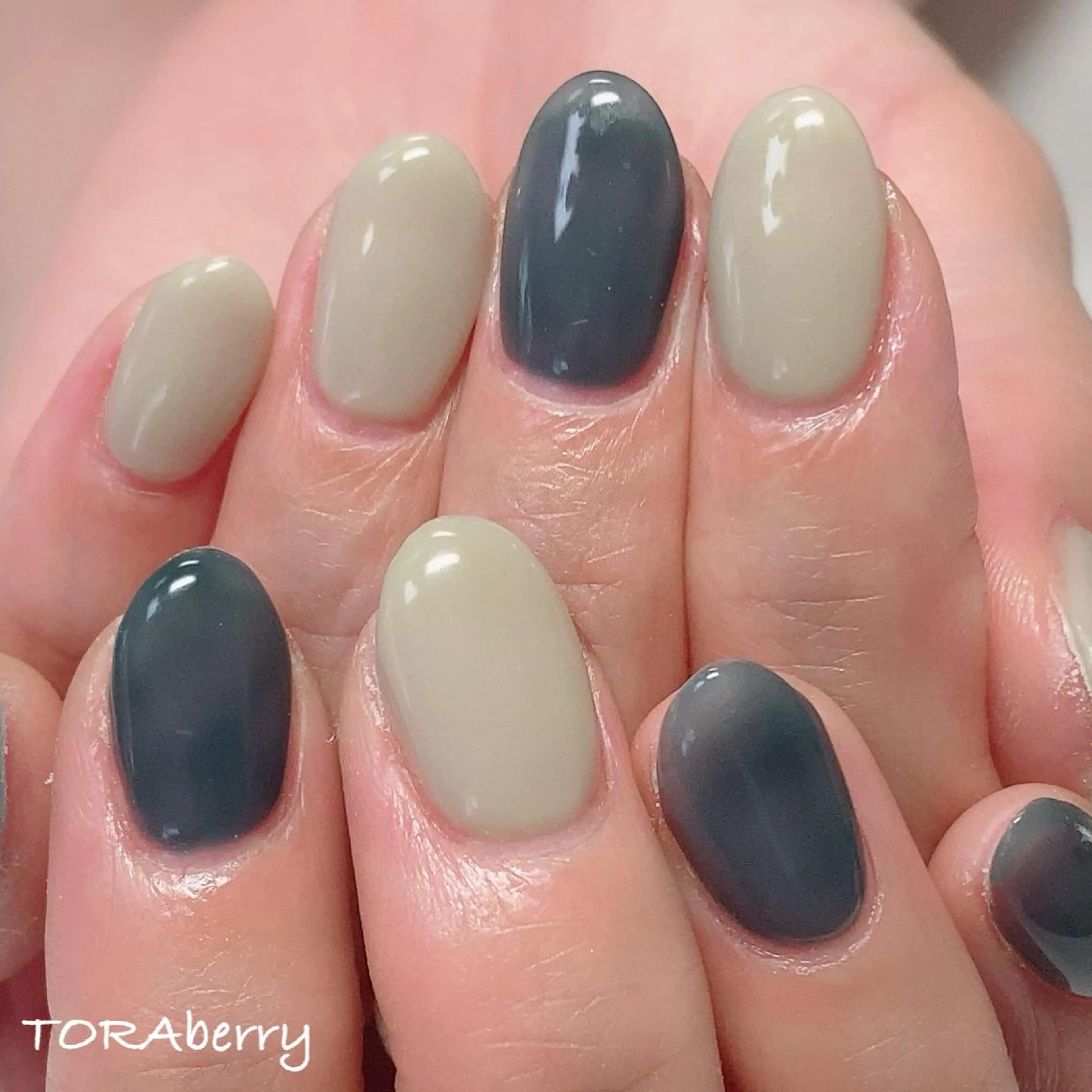 ネイル ハンドネイル ネイリスト なつみのネイルデザイン