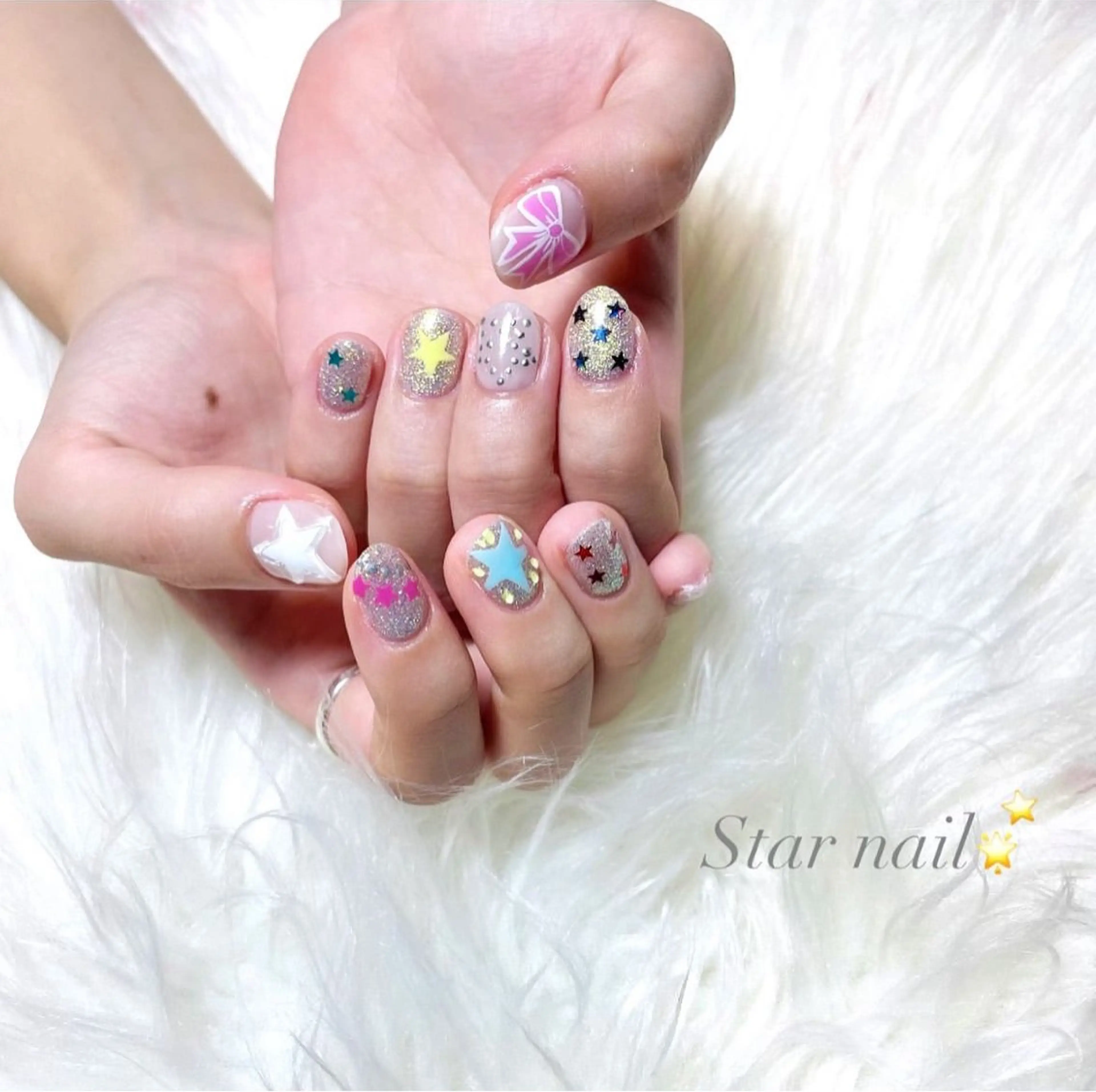 ネイル ハンドネイル キラオメ Neneのネイルデザイン