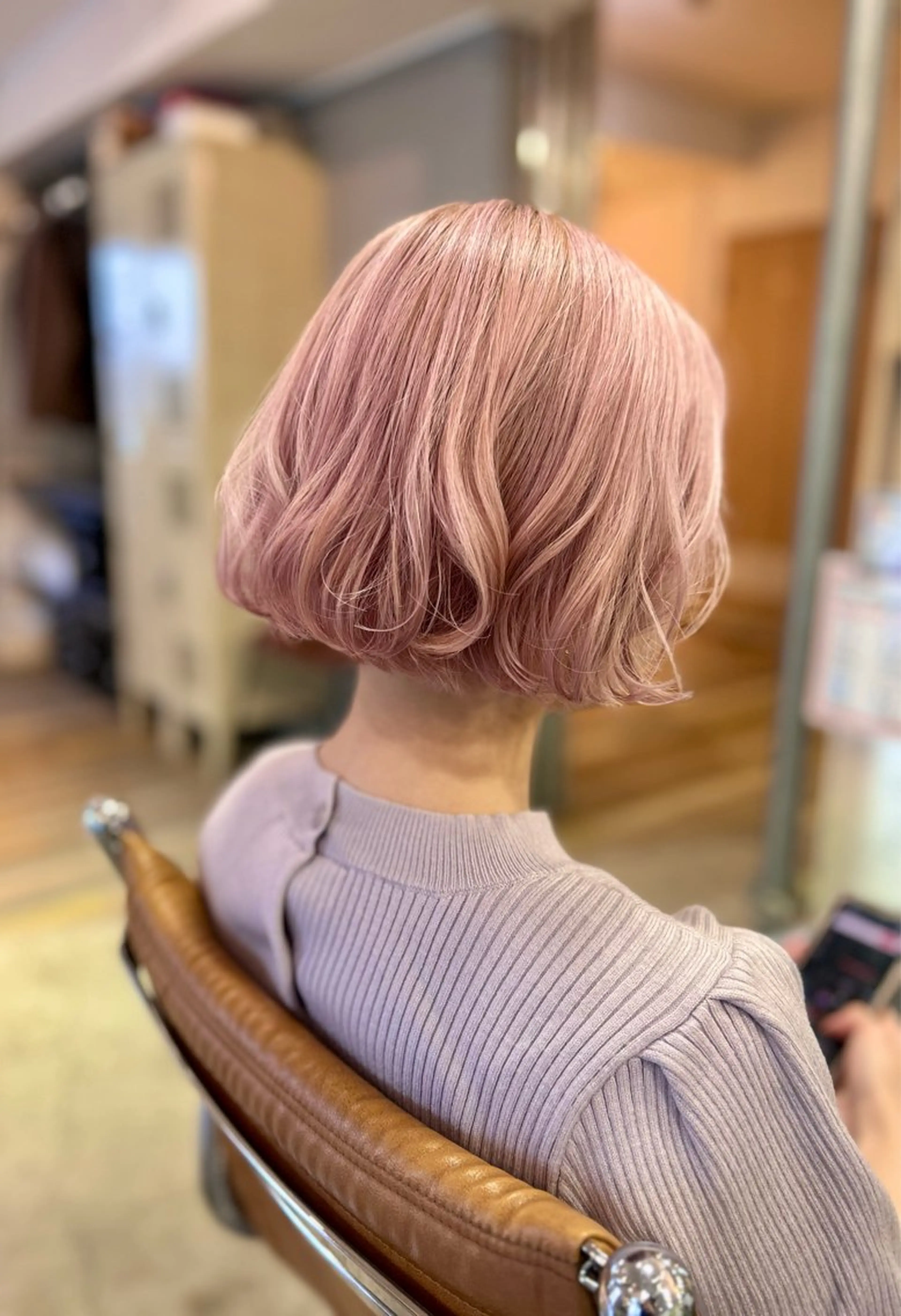 ショート カット ヘアカラー 🤎指名No.1ハイ トーン🤎日向花🤎のヘアスタイル