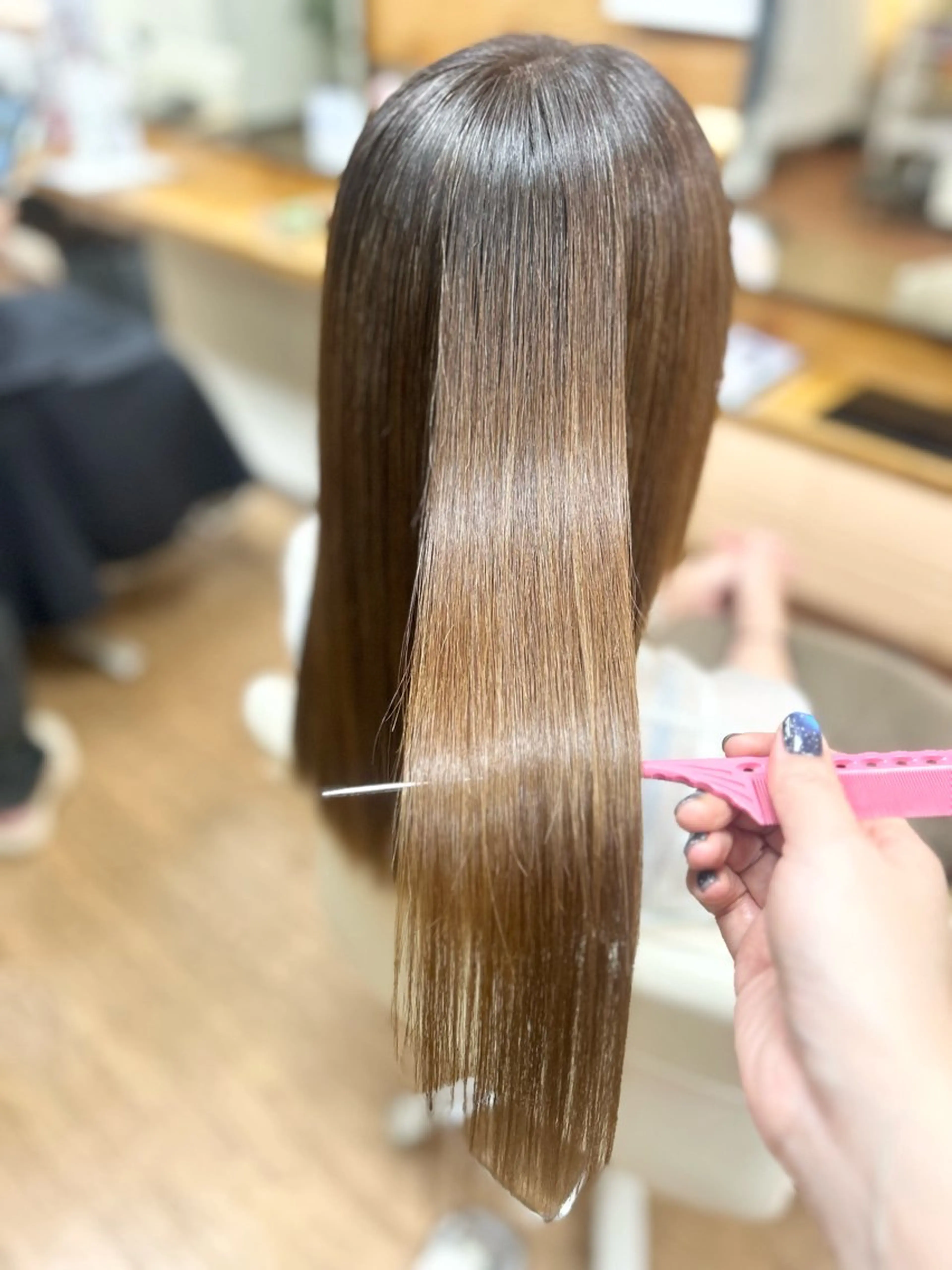 ロング 神谷 千明のヘアスタイル