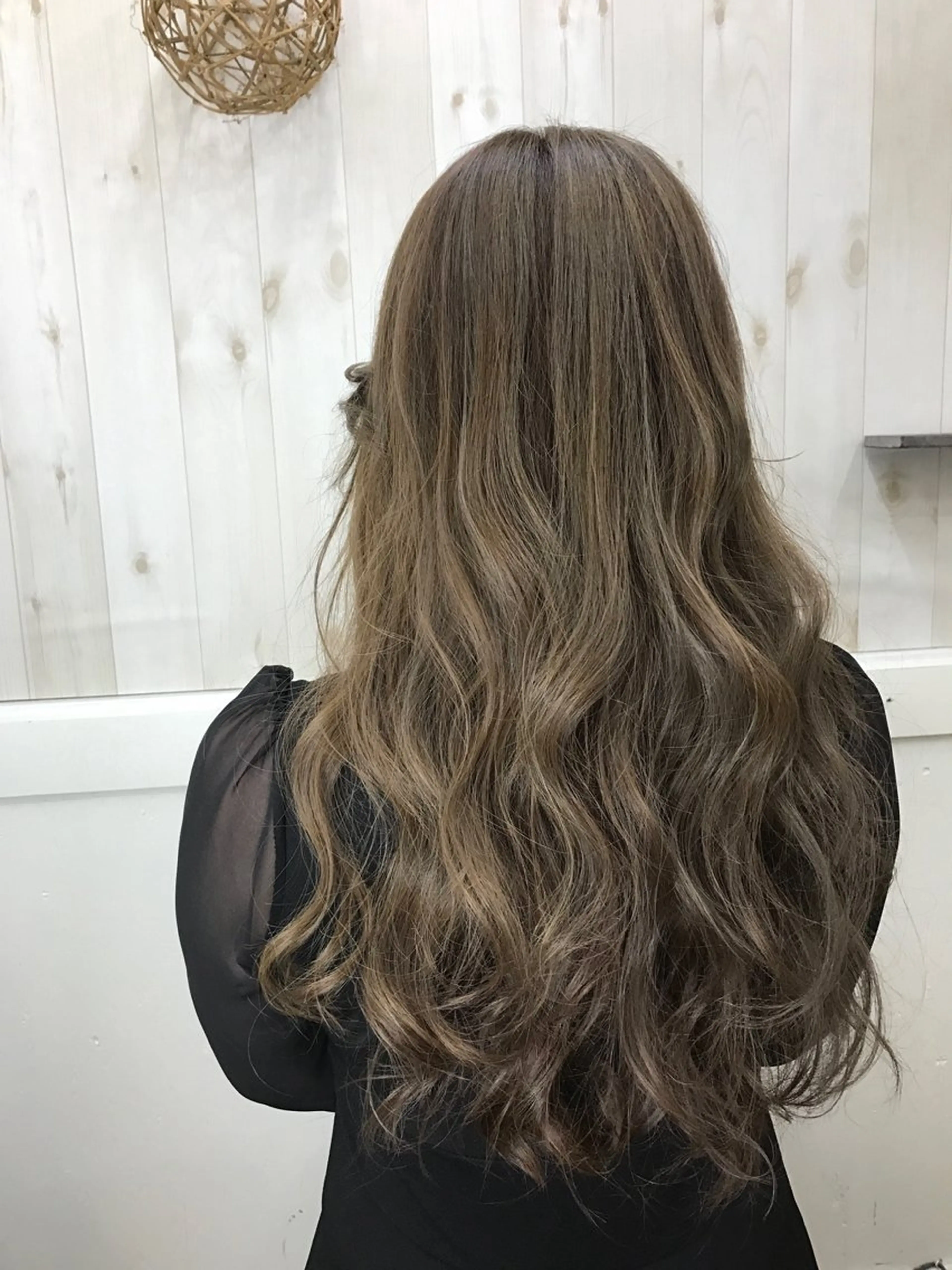 ロング カラー 🌱透明感カラー☘️ TOYO🌱のヘアスタイル