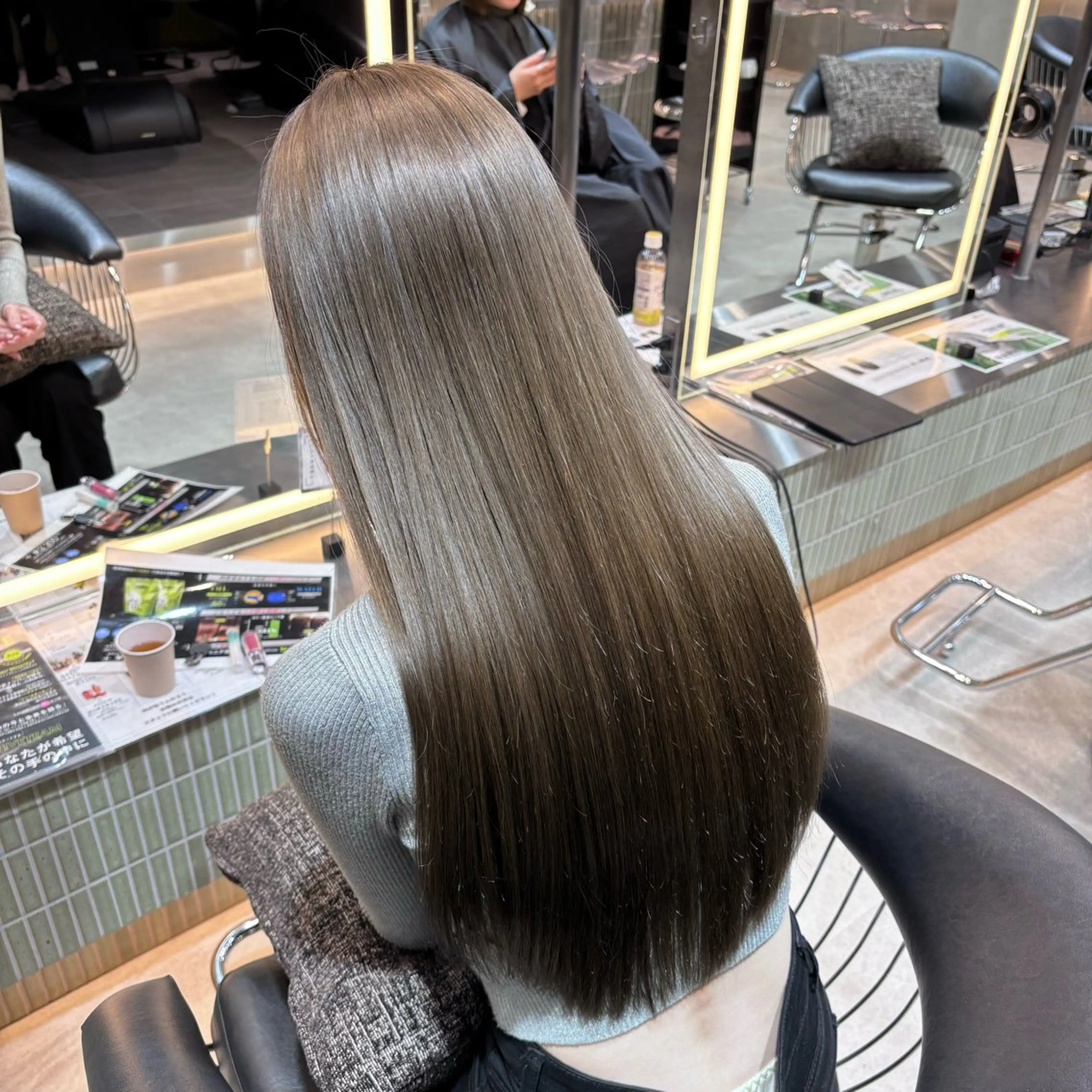 ロング カット ヘアカラー トリートメント 髪質改善/縮毛矯正/ 韓国ヘア/矢野のヘアスタイル