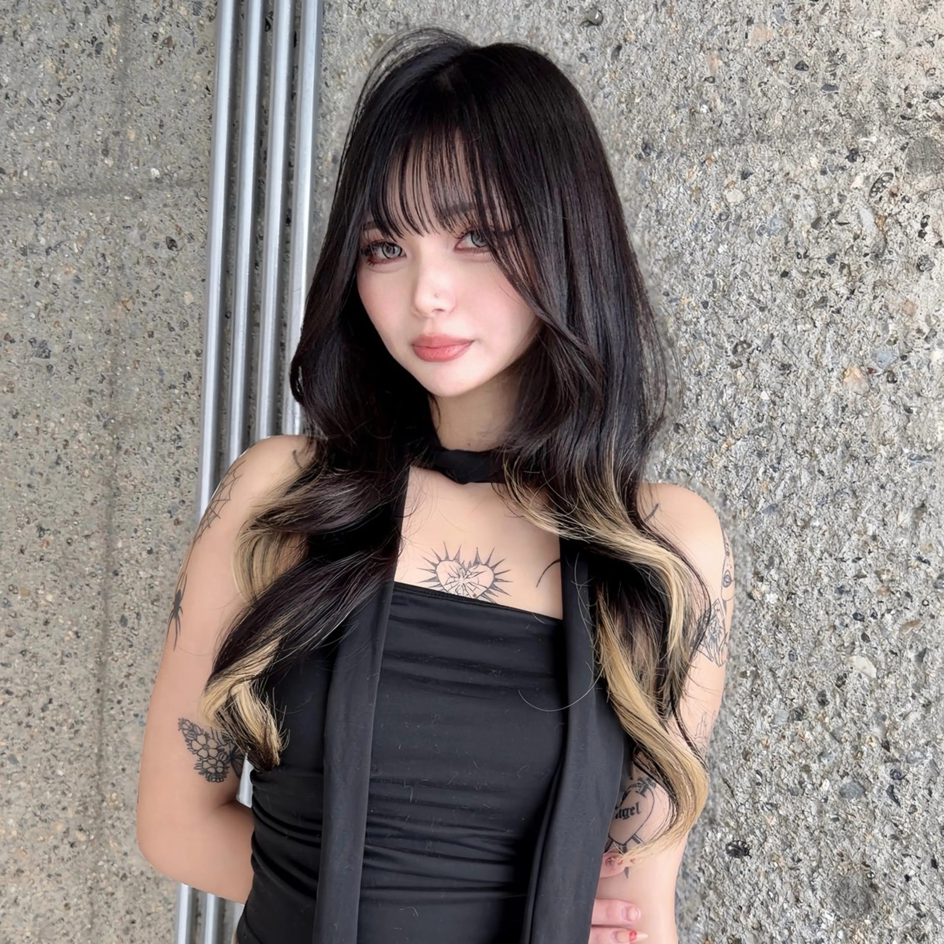 ロング カラー カット ヘアカラー トリートメント ブリーチなし 透明感カラー/艶髪のヘアスタイル