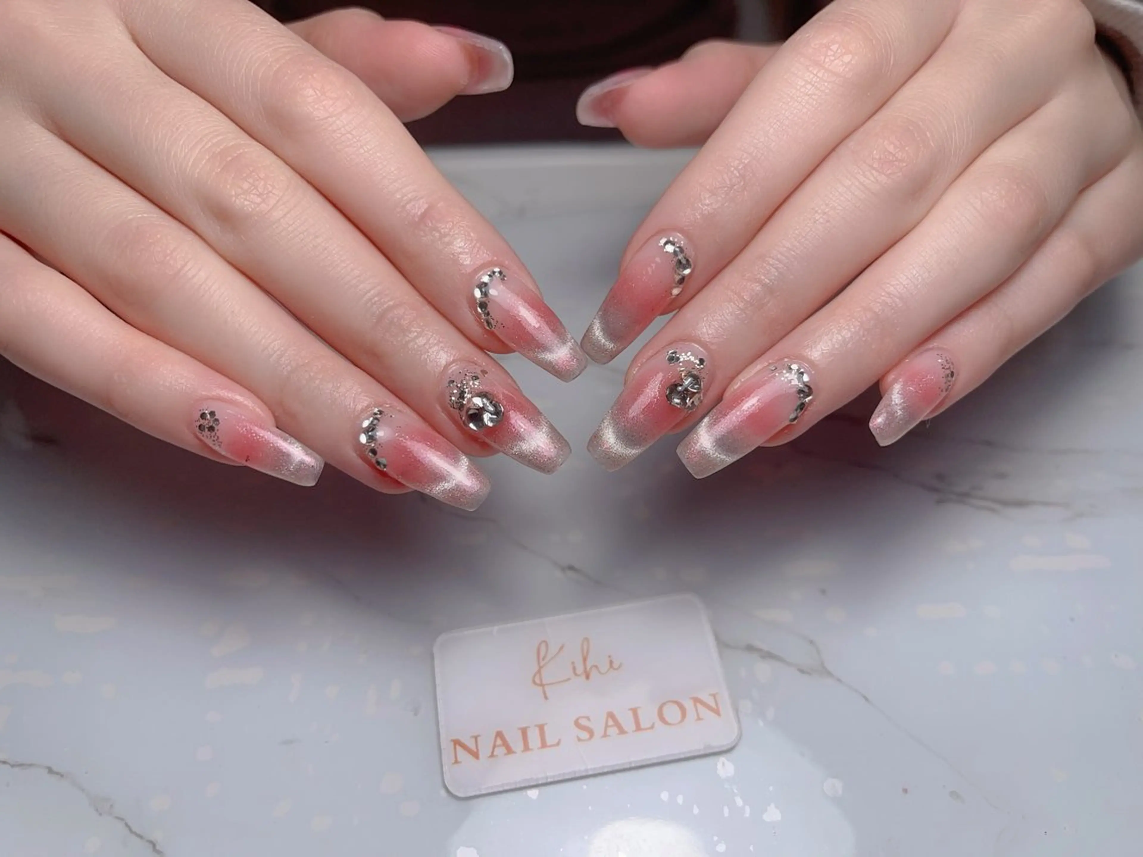 ネイル アートネイル フレンチネイル ジェルネイル グラデーション 韓国ネイル さくら💮💮 【オフ無料】のネイルデザイン