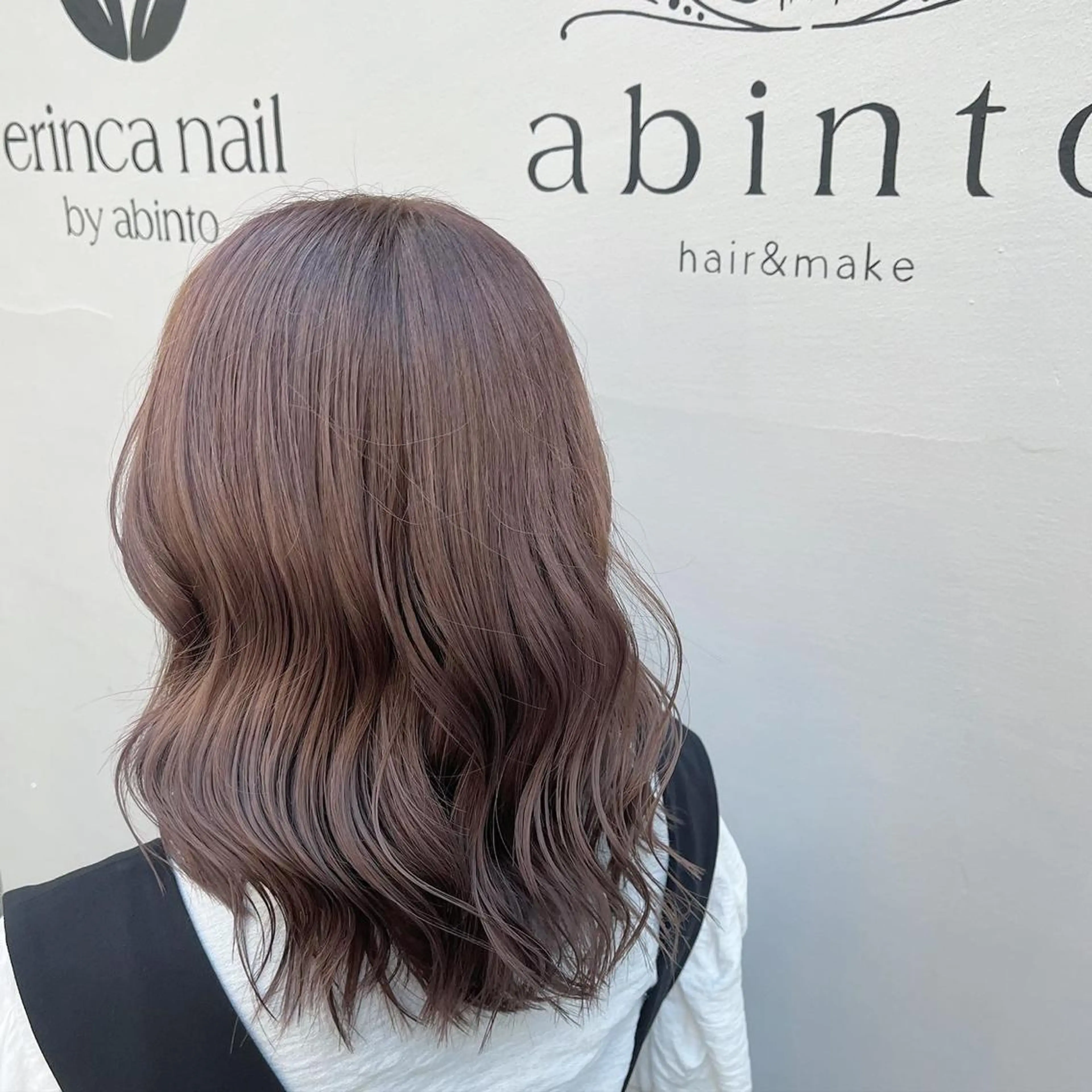 セミロング ツヤカラー🫧Sae ネイルモデル募集中のヘアスタイル