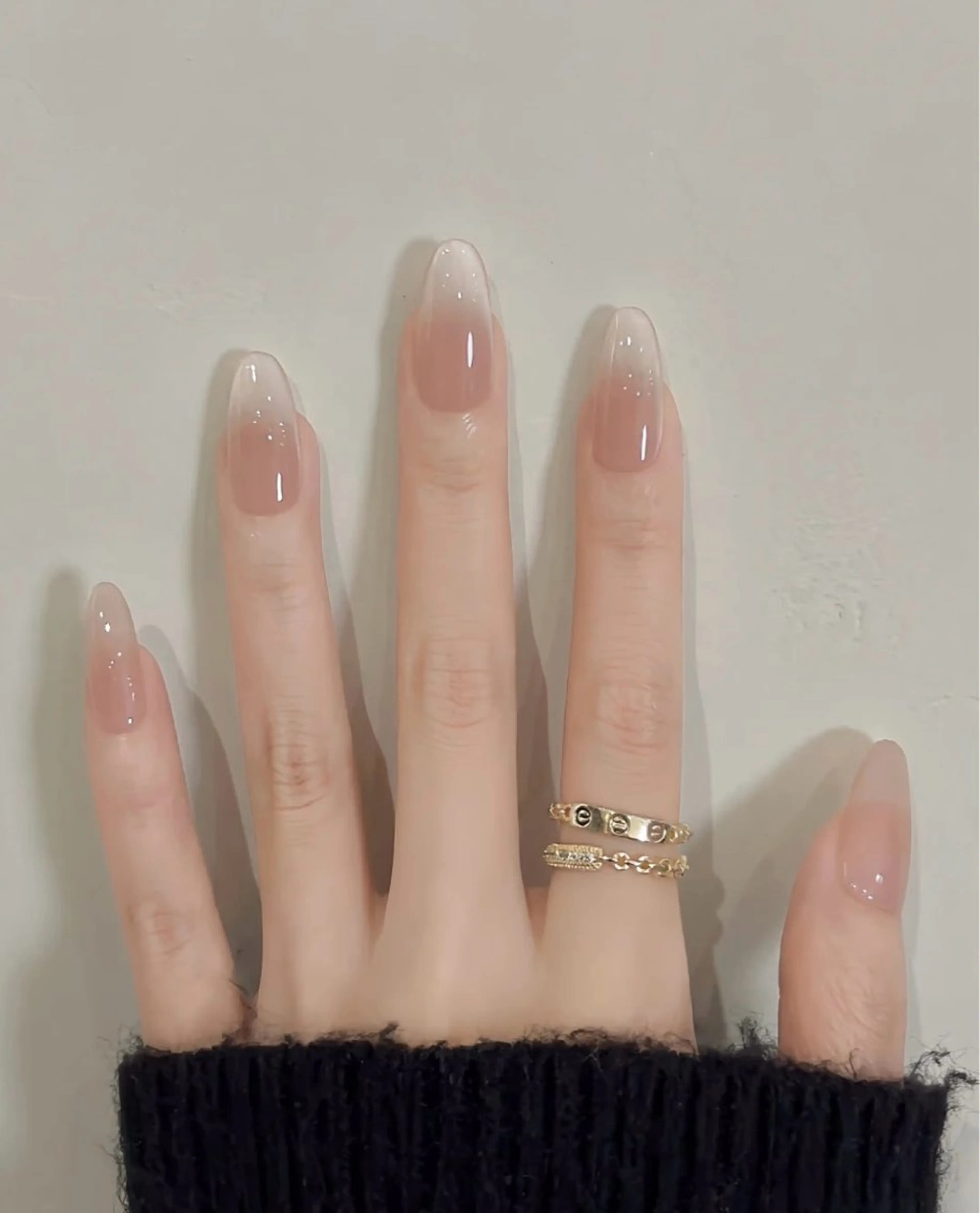 ネイル シンプルネイル ハンドネイル JISOO ANA.CHUOのネイルデザイン