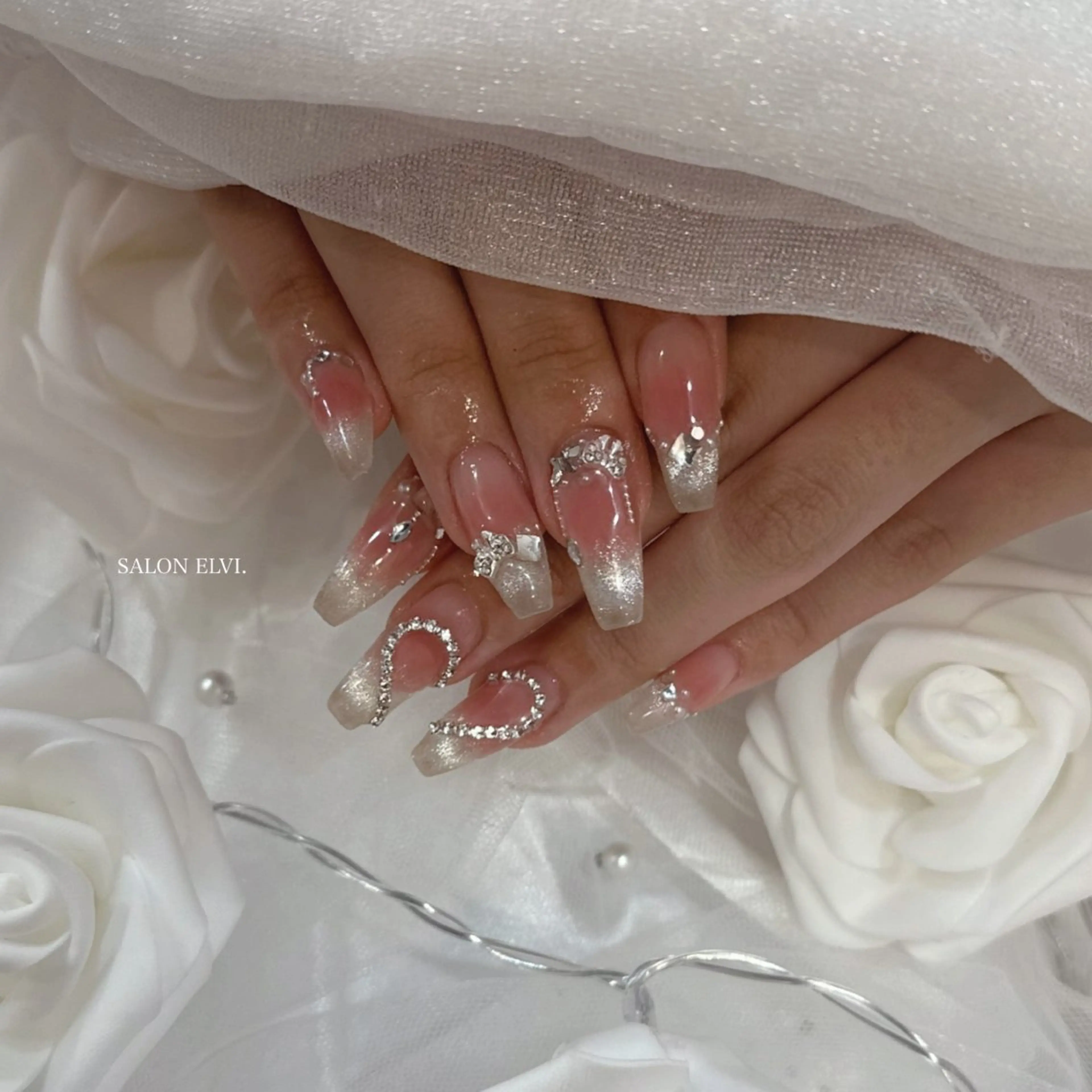 ネイル SALON ELVI.のネイルデザイン