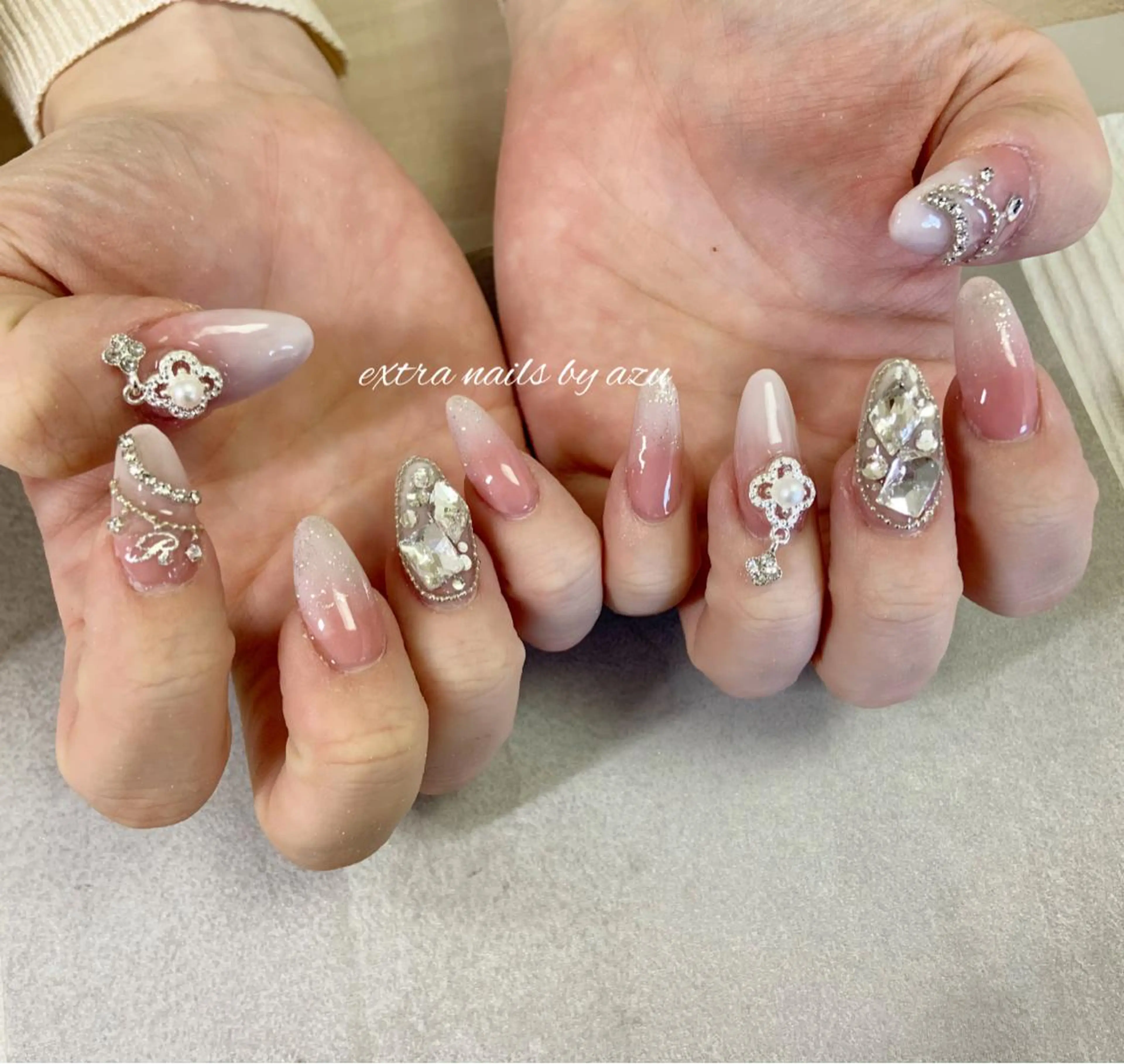 ネイル ジェルネイル ワンホンネイル ハンドネイル extranails ／lemellaのネイルデザイン