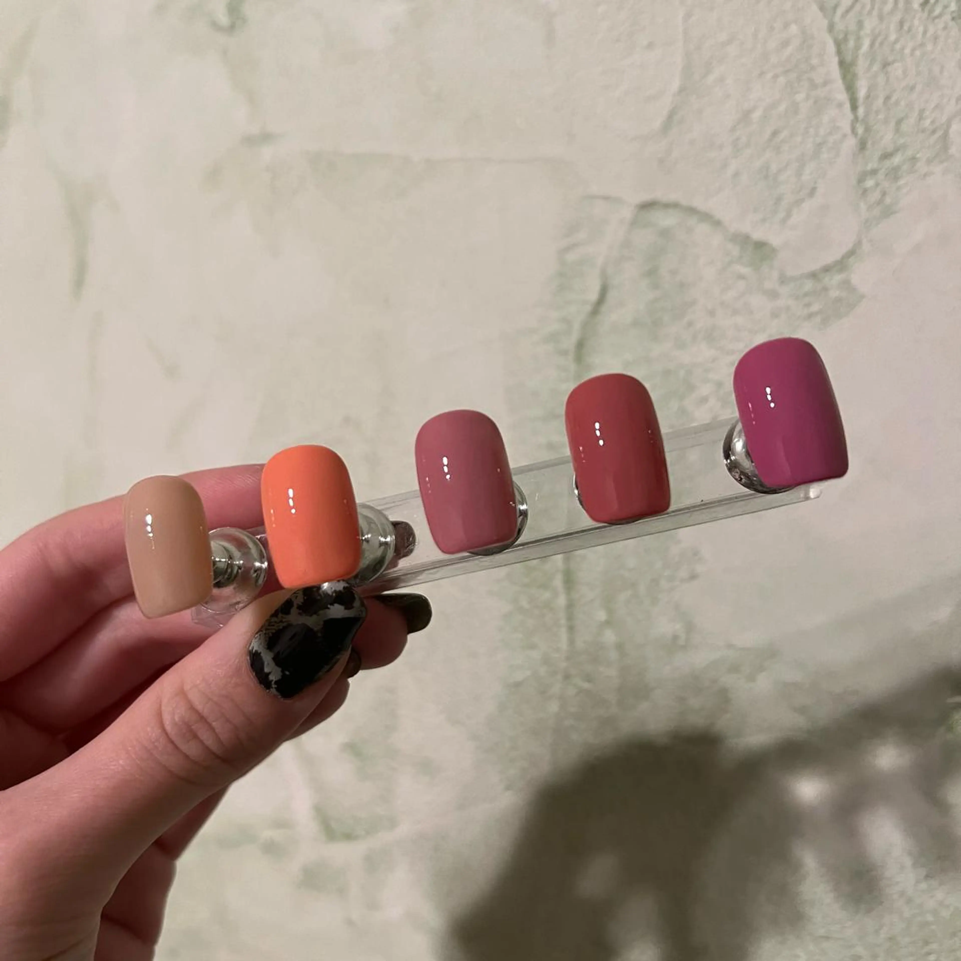 ネイル ハンドネイル HENRIETTA NAILSALONのネイルデザイン