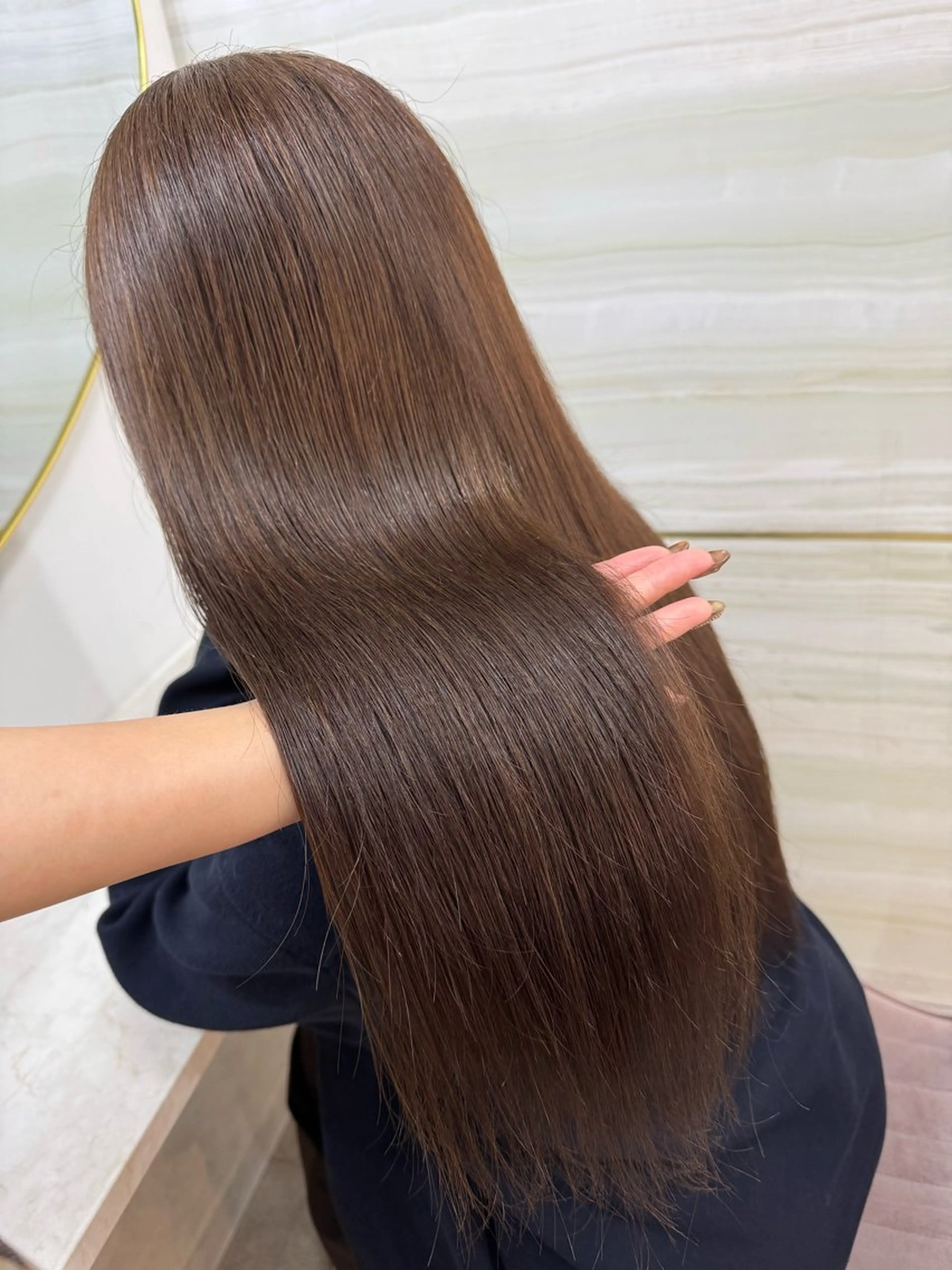 ロング カラー ヘアカラー 🩶mana🩶艶髪 /カラーオンカラーのヘアスタイル