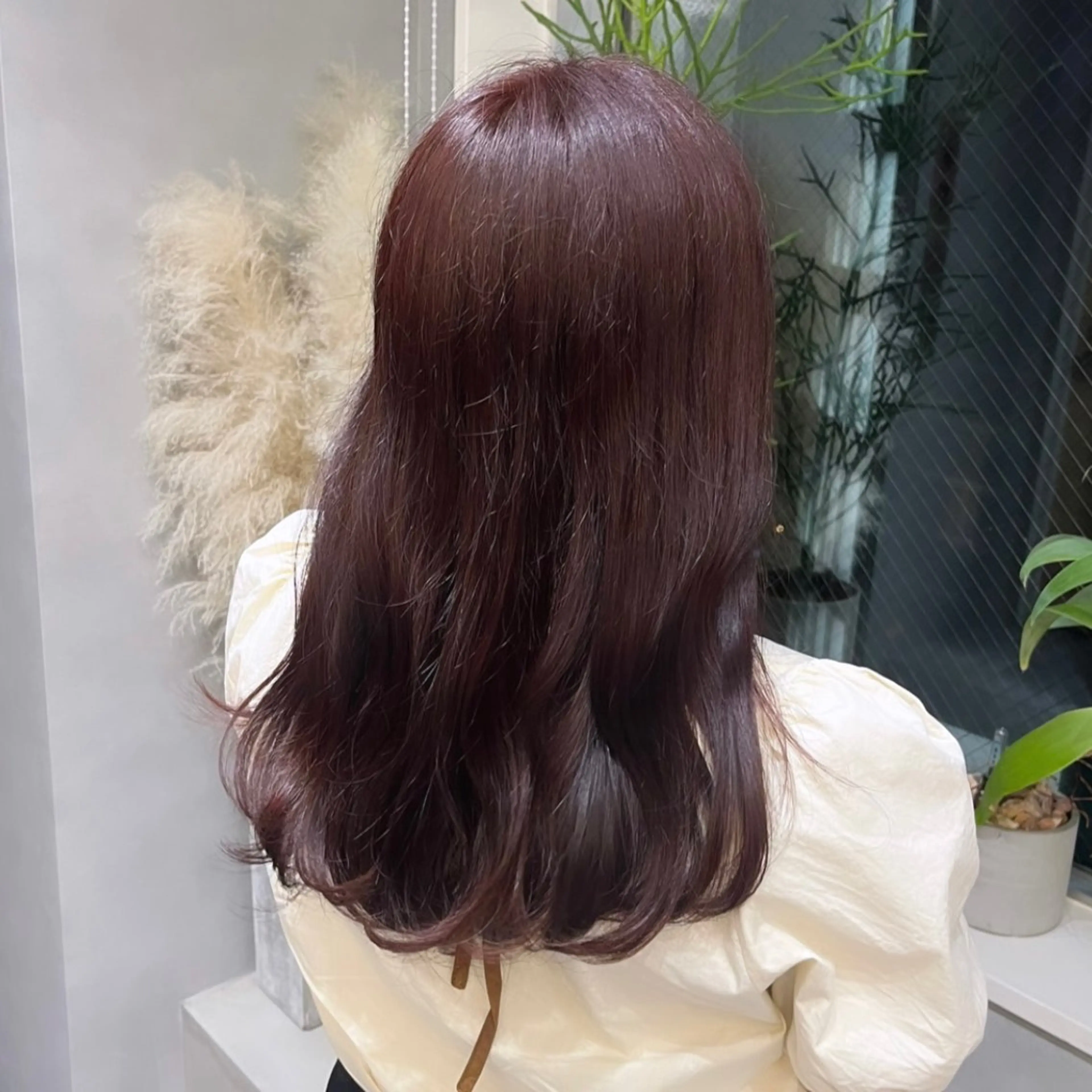 セミロング カラー ブラウンカラー ピンクカラー ピンクブラウン Rui/透明感カラー 暖色/レイヤーカットのヘアスタイル