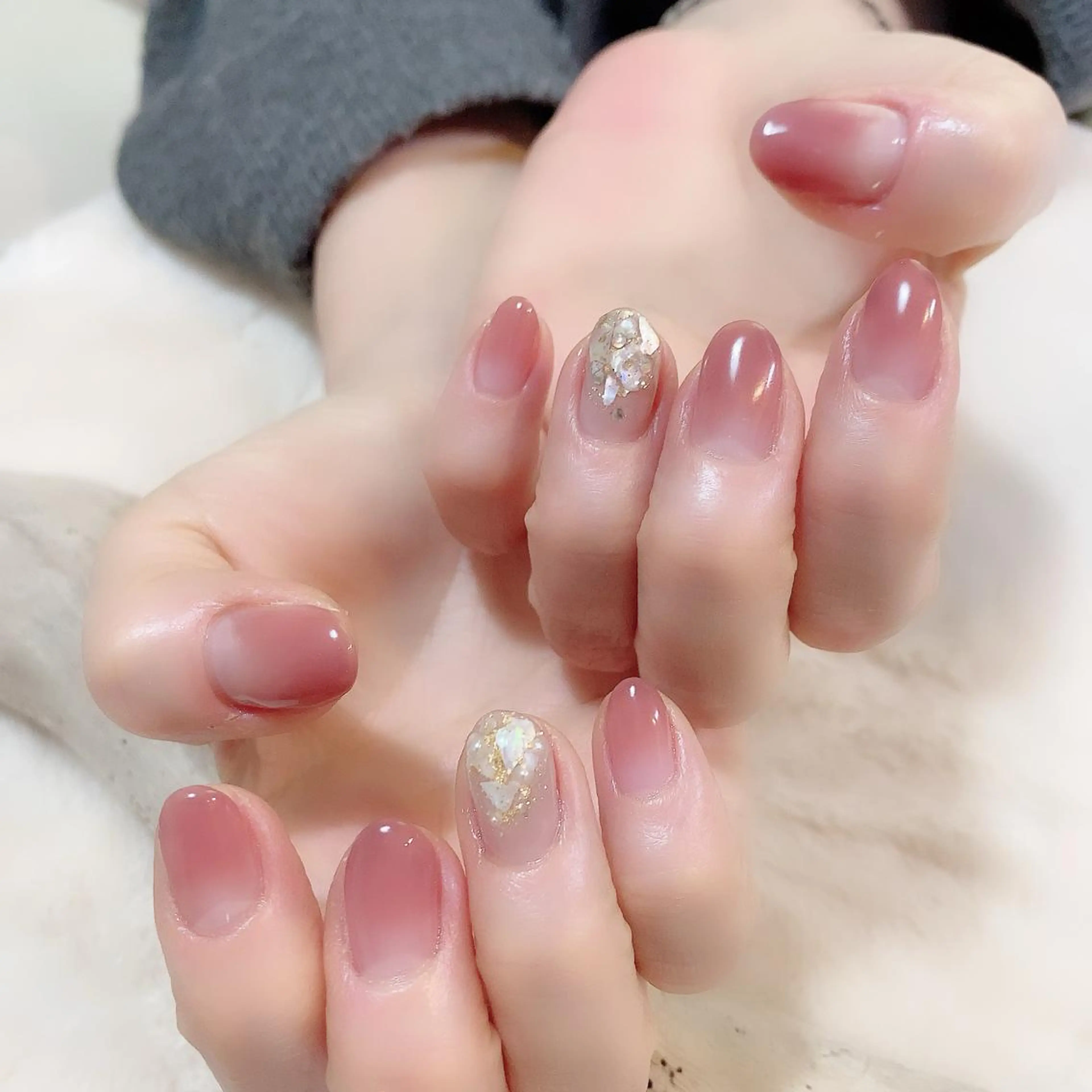 ネイル グラデーション ピンク YAS 青柳 安代のネイルデザイン