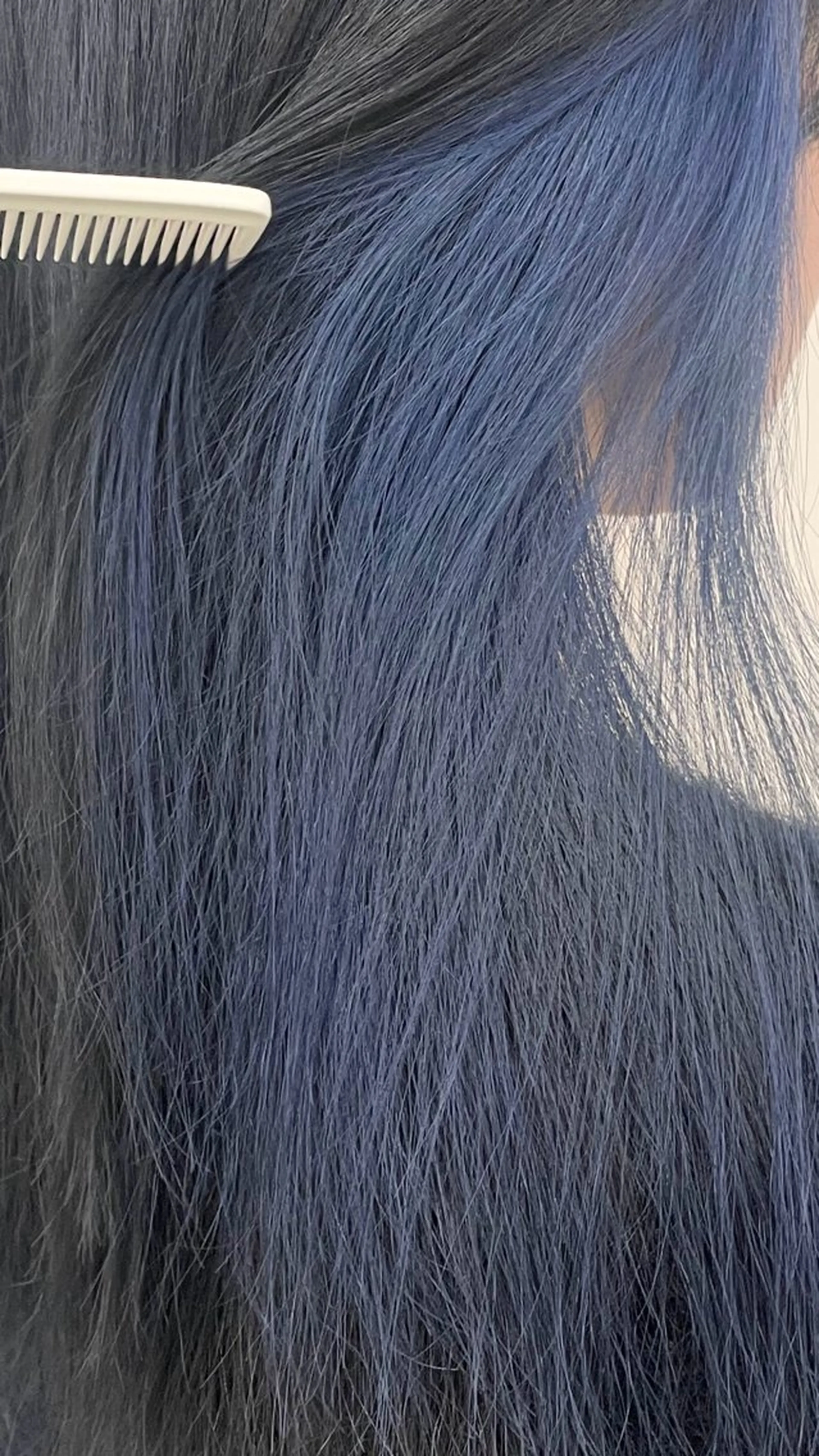 セミロング カラー 🫧ハイトーン✨格安 より質💐マンツーマのヘアスタイル