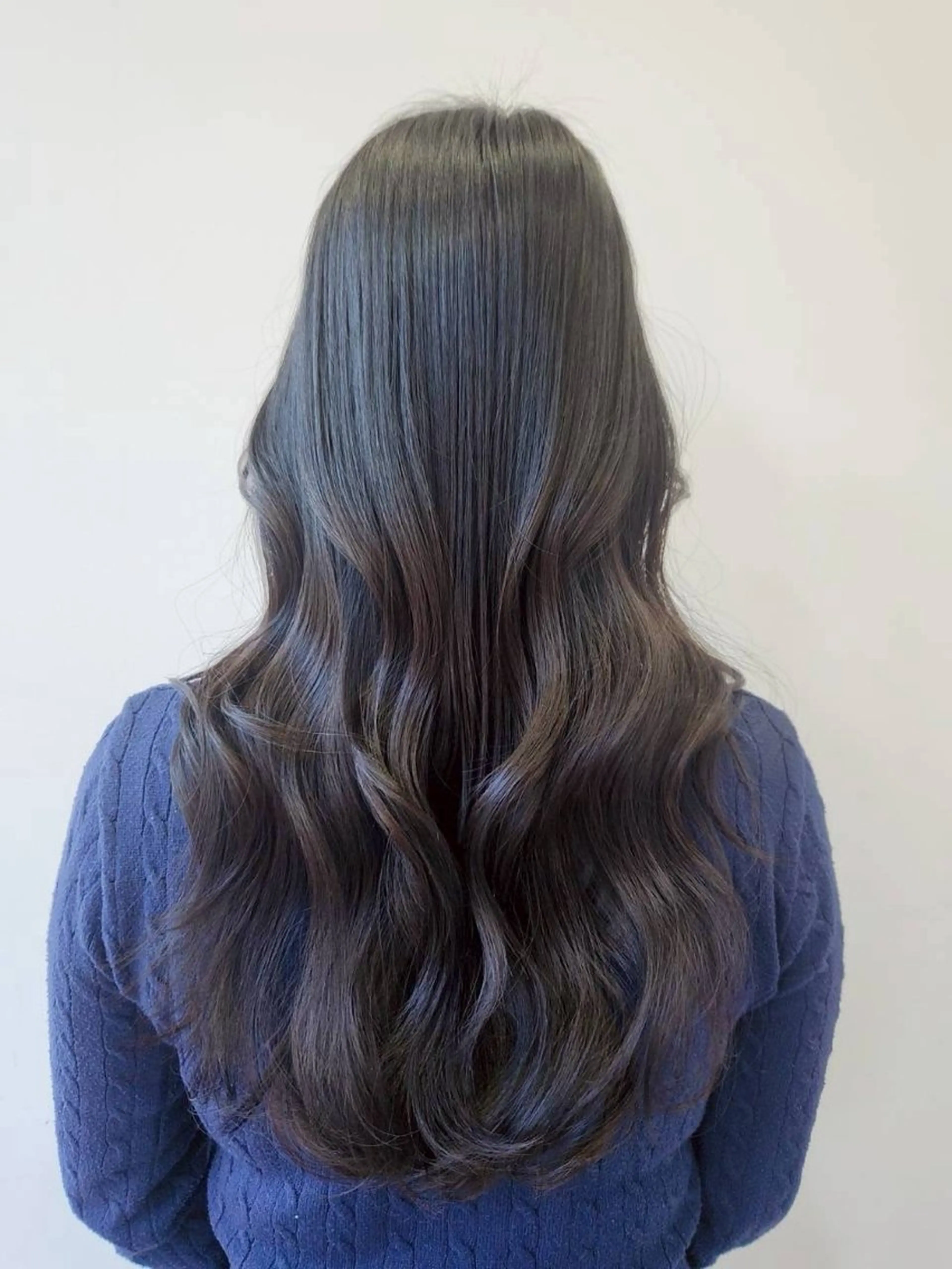 ロング ヘアカラー 村山 美姫のヘアスタイル