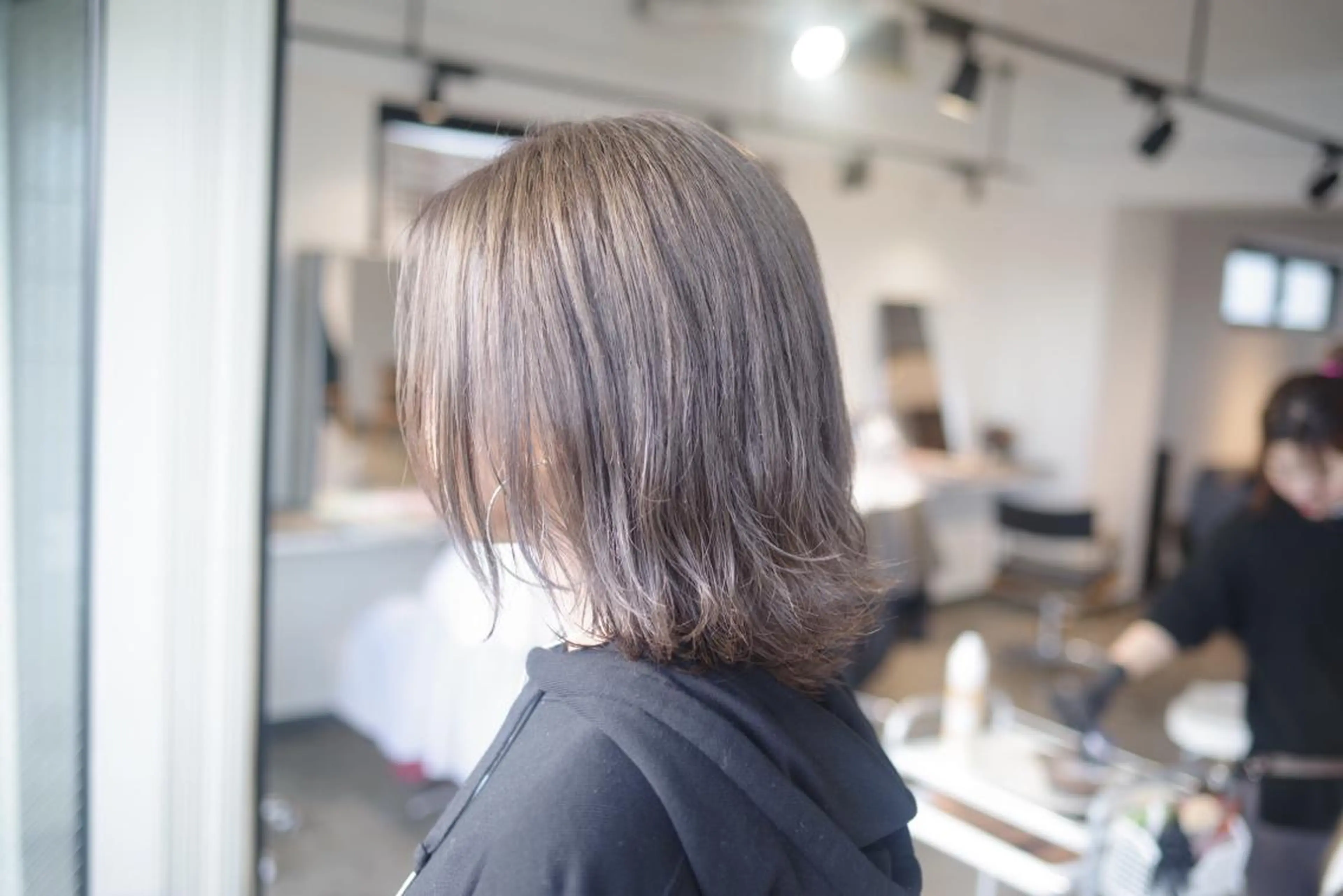 ミディアム ヘアカラー トリートメント etore 矢場町 南沙希のヘアスタイル