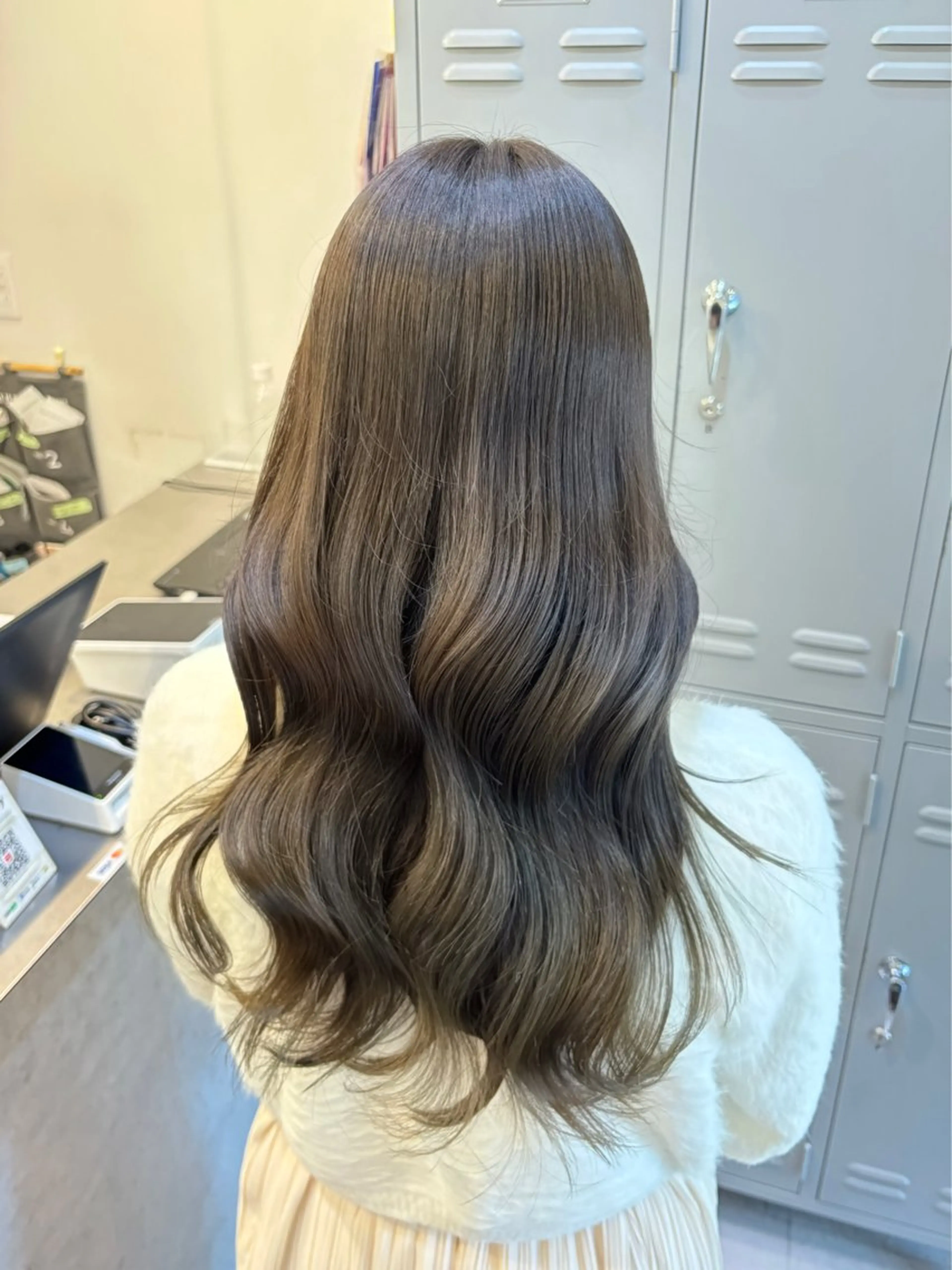 ロング カラー ヘアカラー トリートメント 透明感カラー🩰🤍 髪質改善🪄/伽音のヘアスタイル