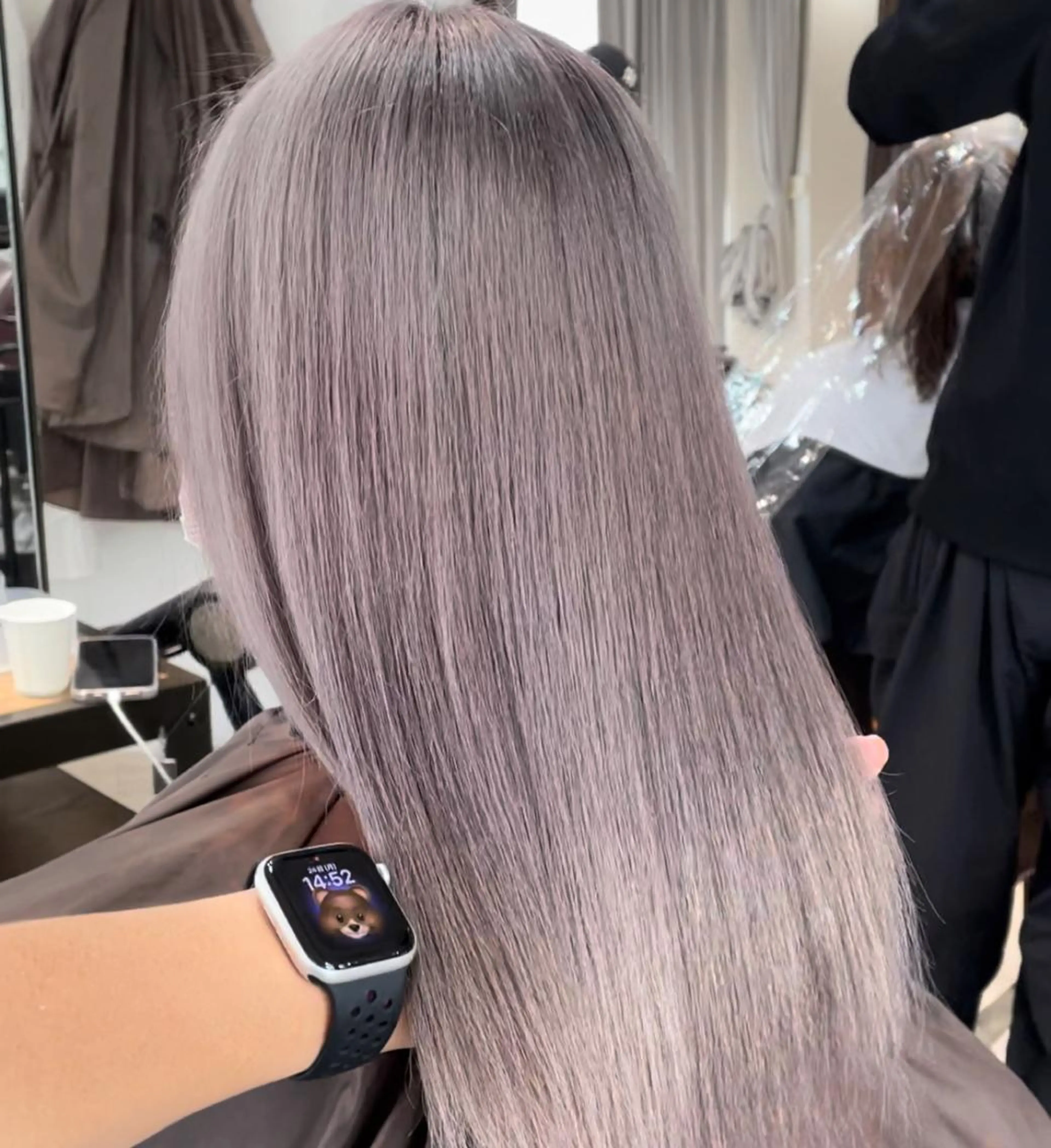 ミディアム カラー ヘアアレンジ ヘアカラー 🌹TikTok４万 ﾌｫﾛﾜｰ🌹AKIのヘアスタイル