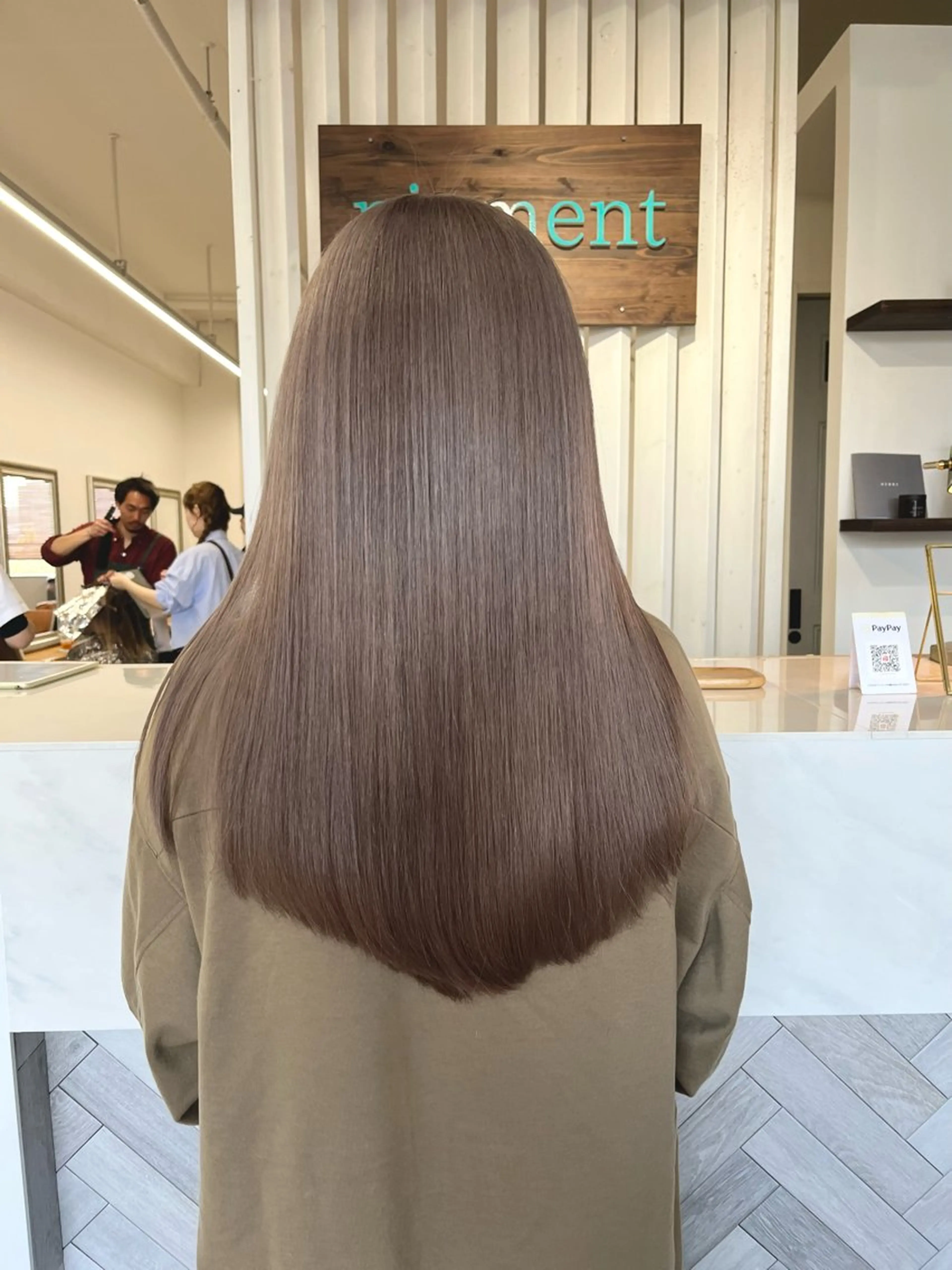 ロング まどか/荒井/ 外国人風🥑のヘアスタイル