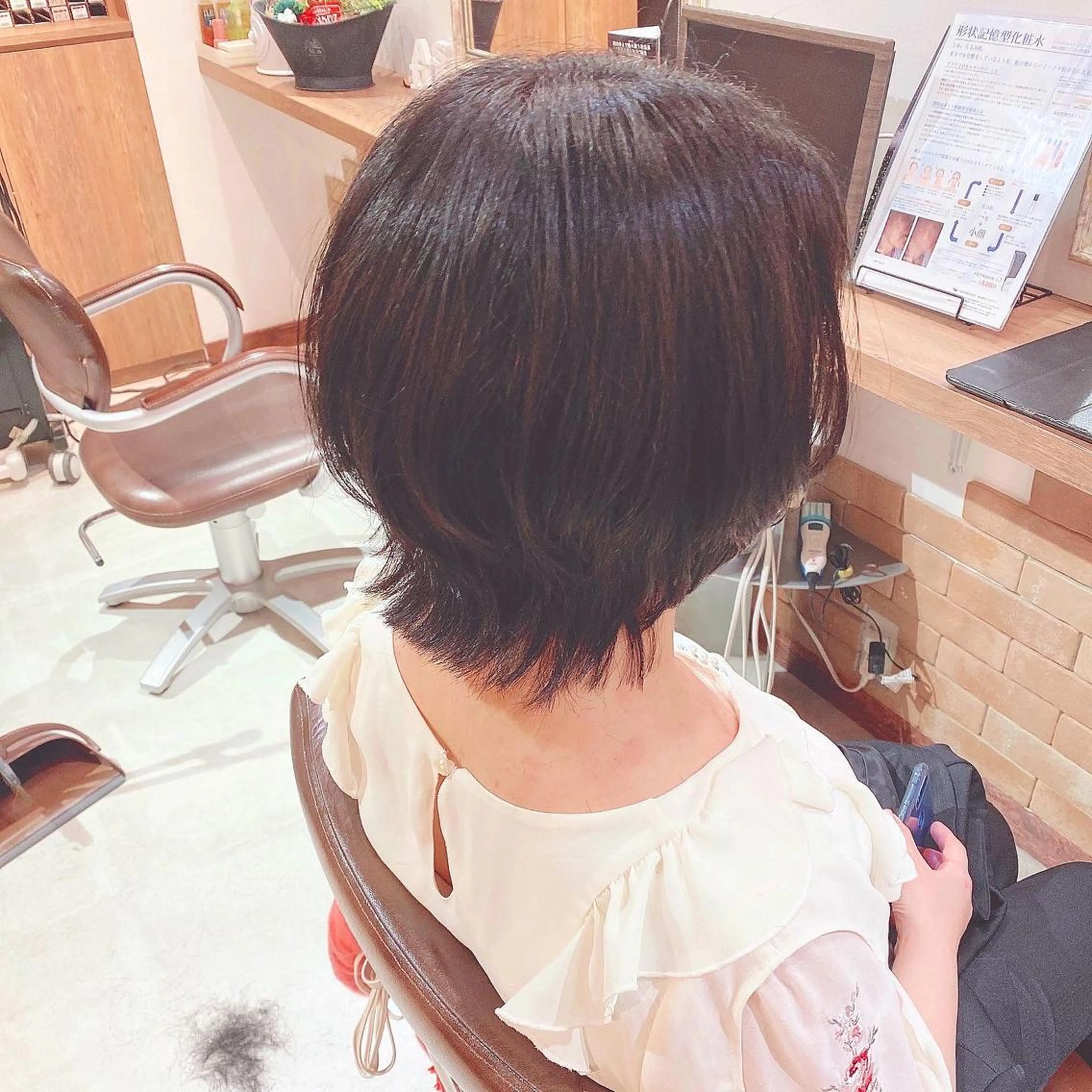 ショート ショートヘア ウルフカット 髪質改善特化 安東駿介のヘアスタイル