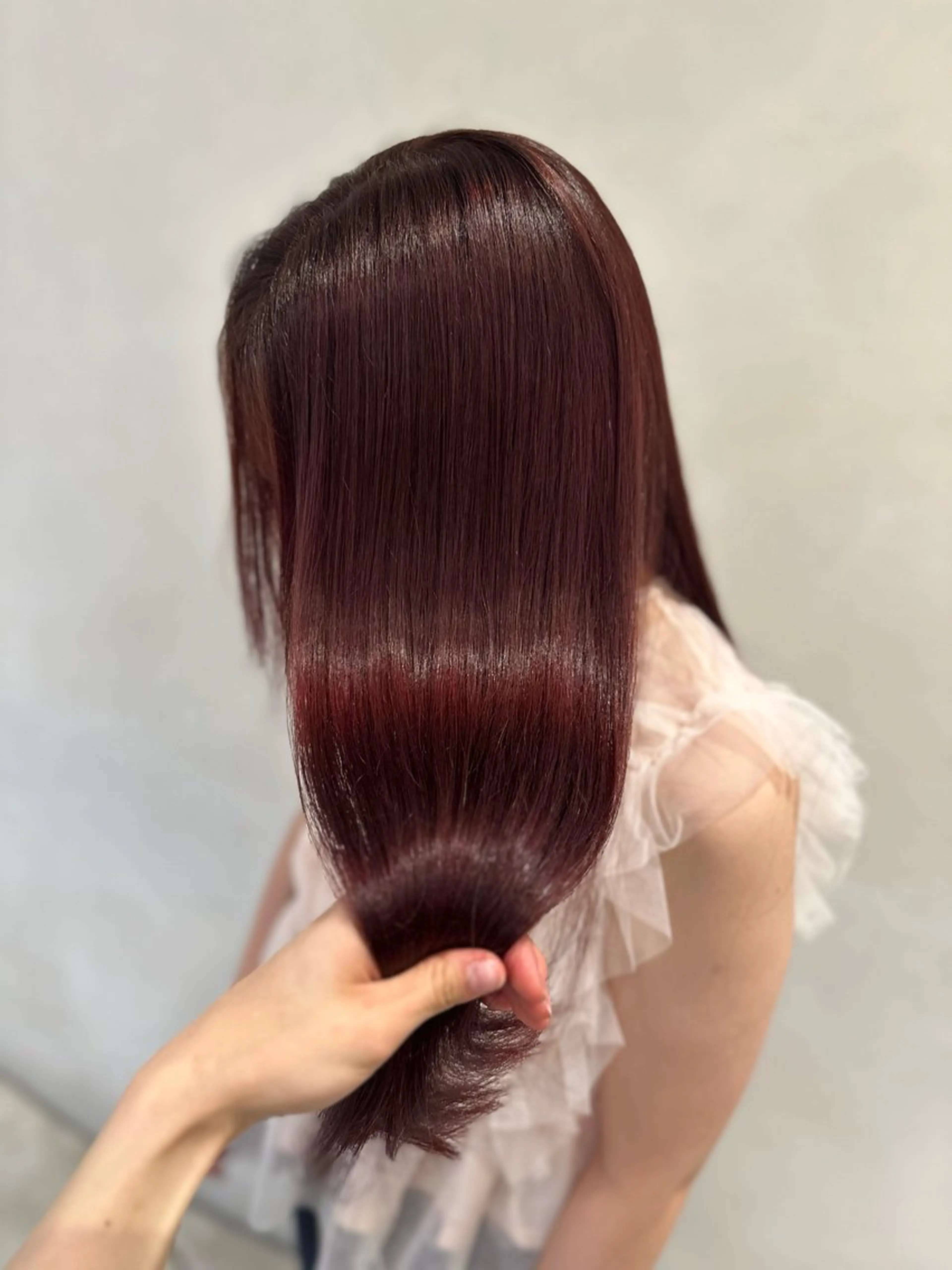 ロング カラー 縮毛矯正 ZACC ayakaのヘアスタイル