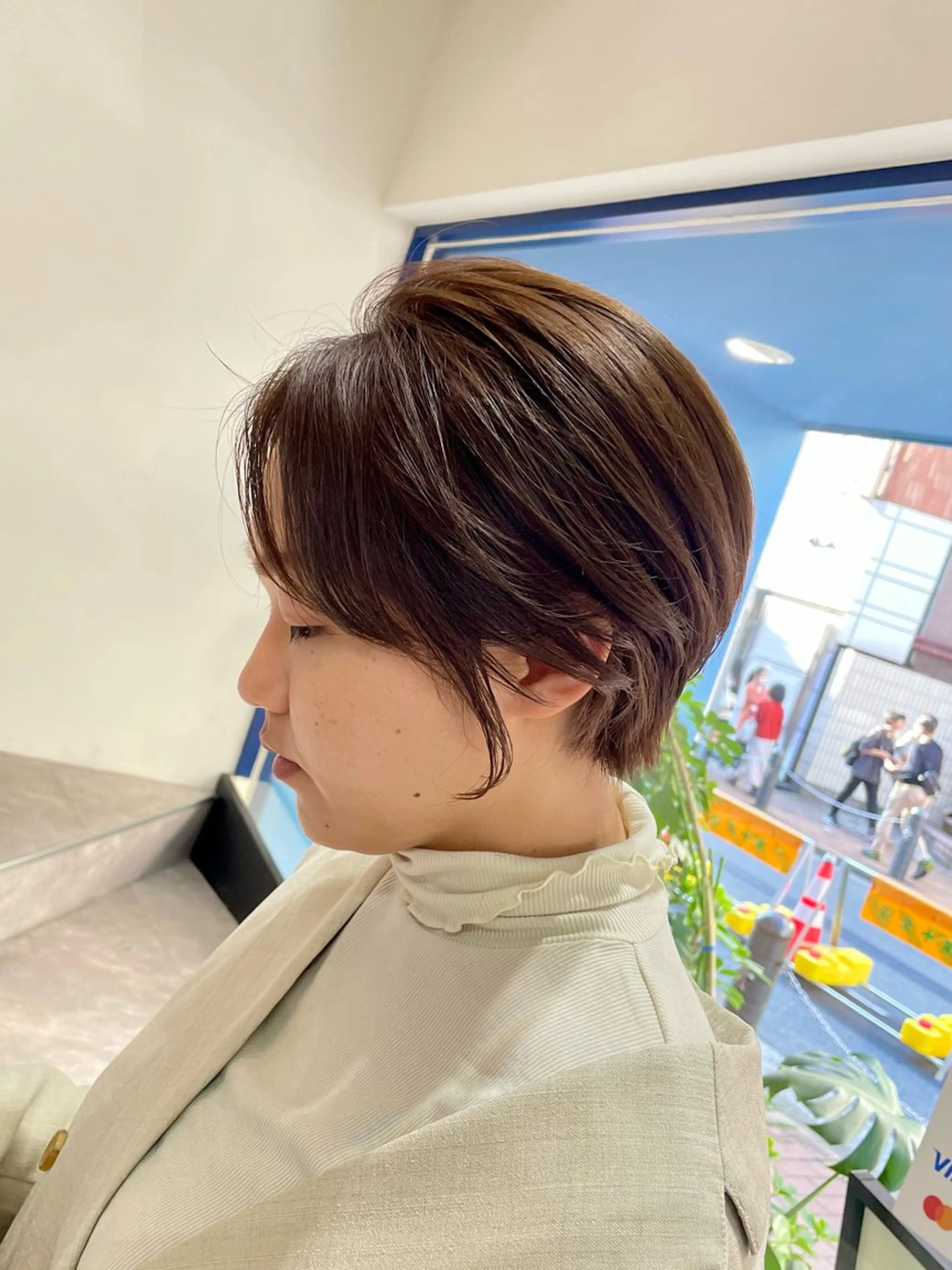 ショート カラー カット ヘアカラー トリートメント 山本 佳奈のヘアスタイル