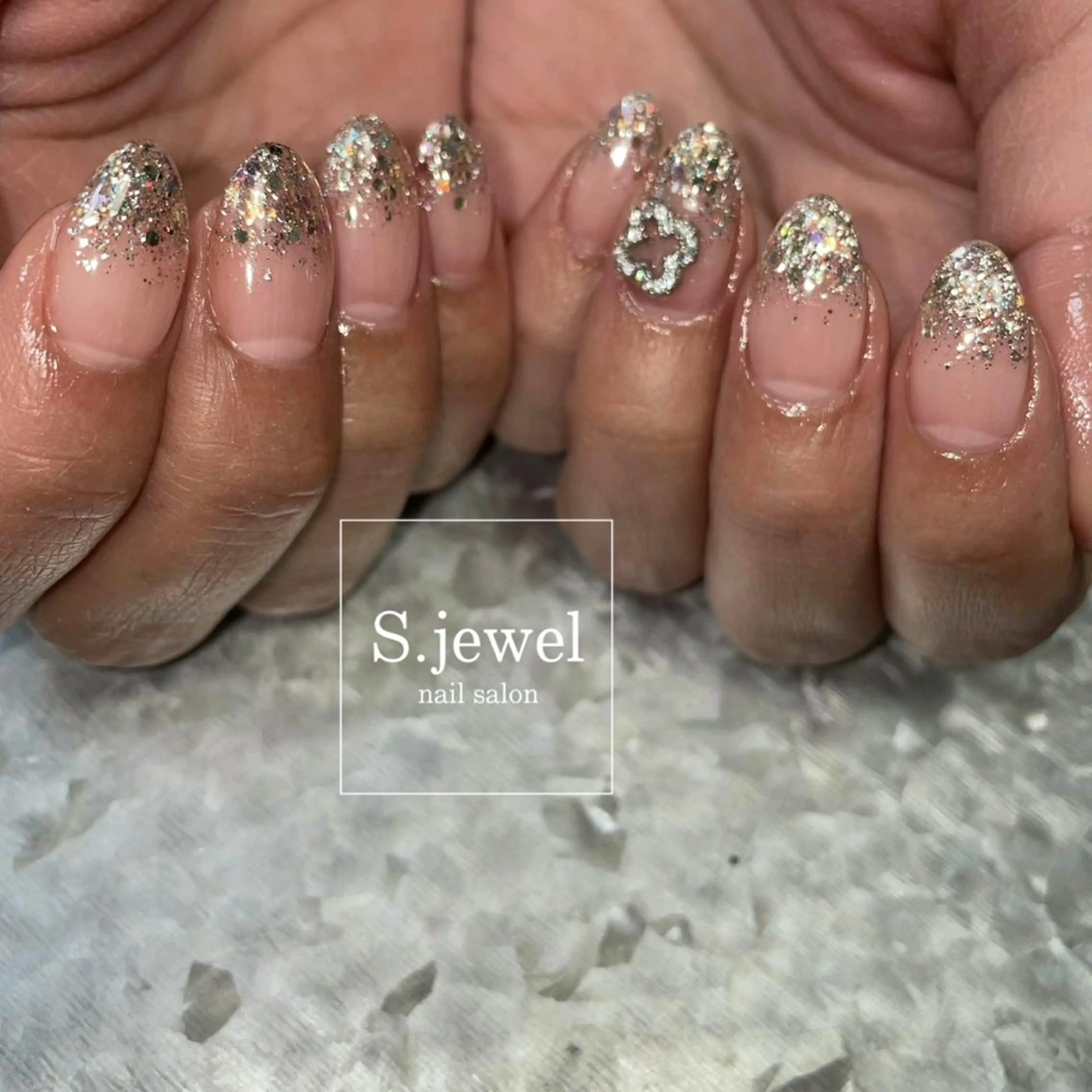 ネイル S. JEWELのネイルデザイン