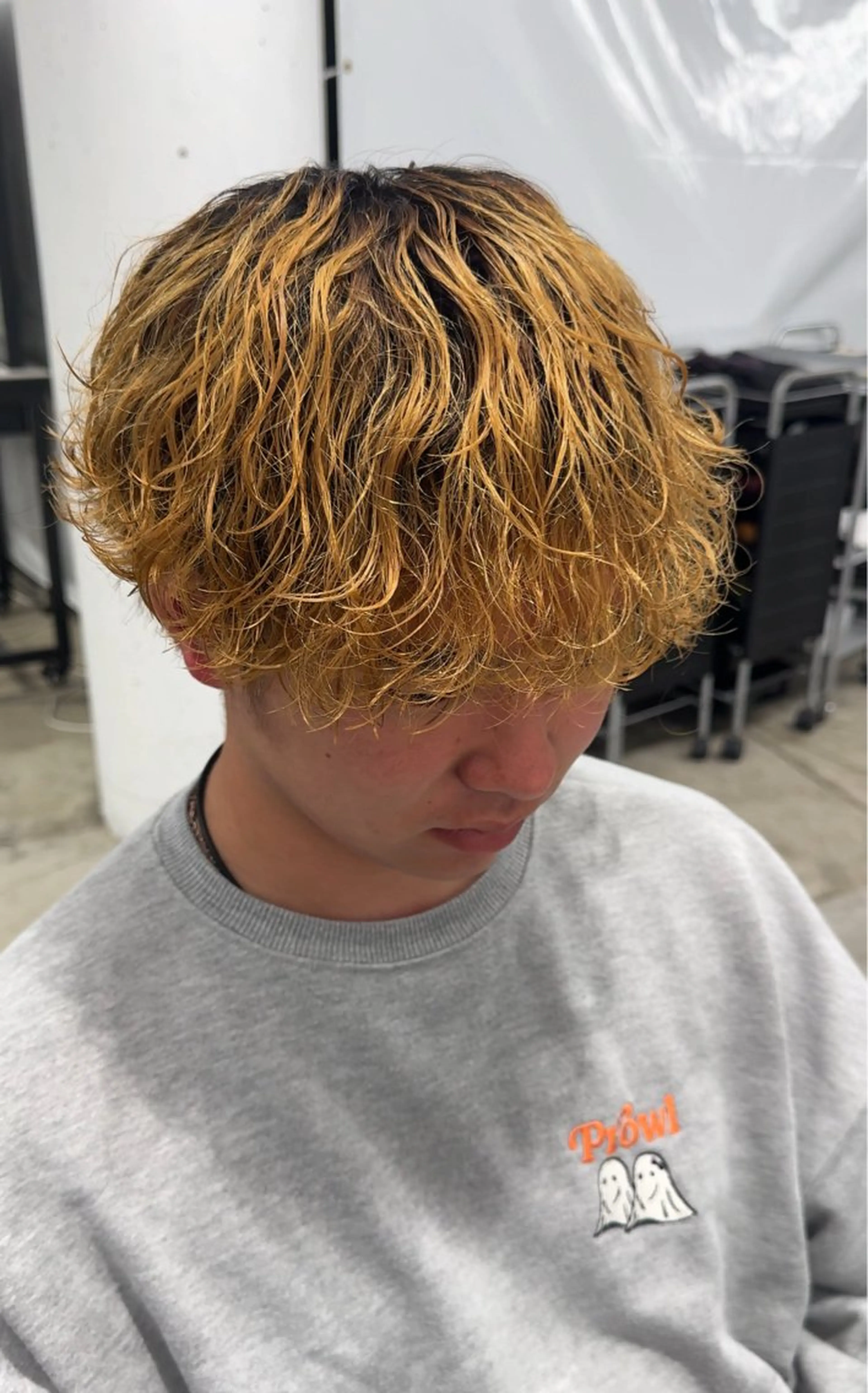 パーマ メンズ 岩佐 柚太のヘアスタイル