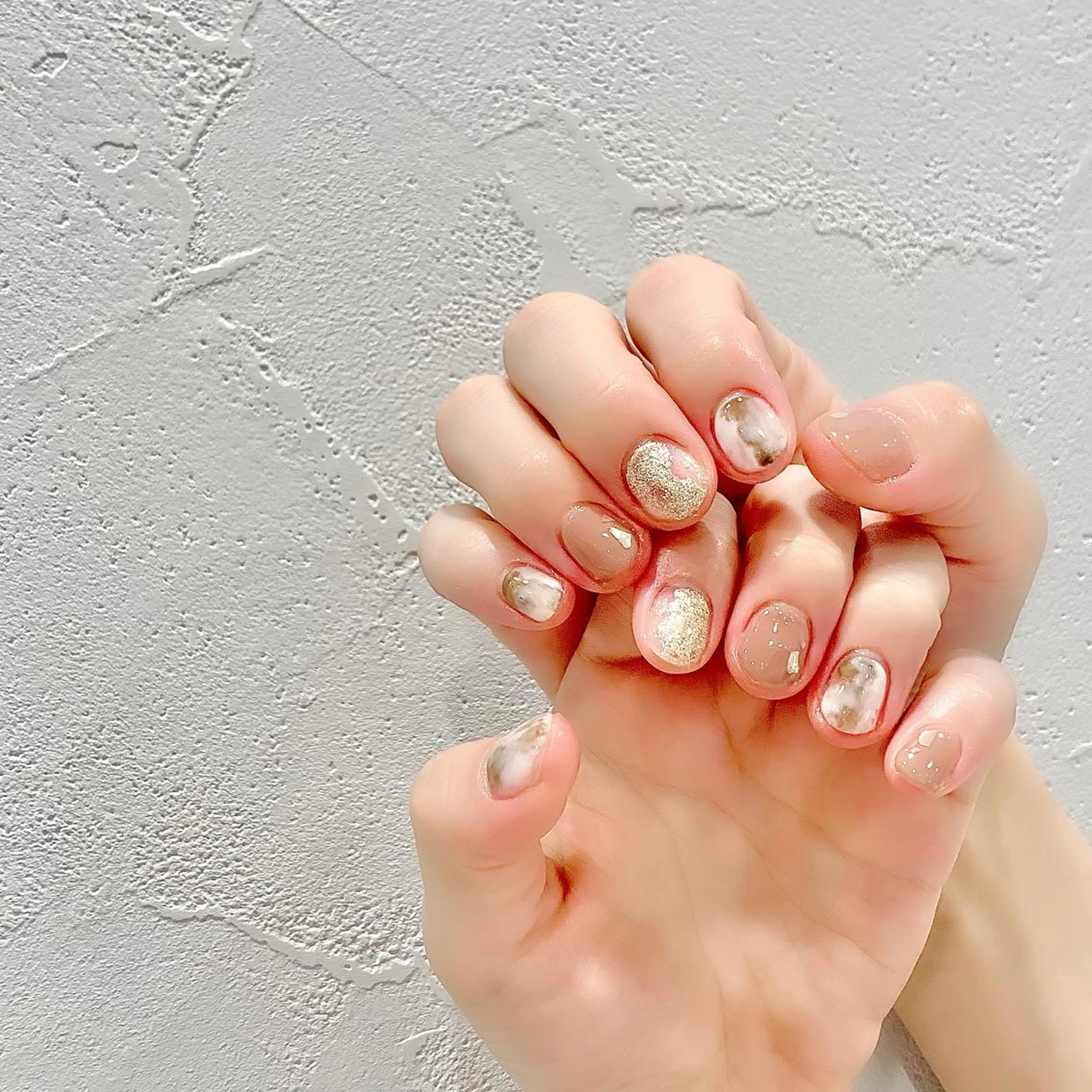 ネイル ニュアンスネイル ショートネイル ハンドネイル 佐藤 まりえのネイルデザイン