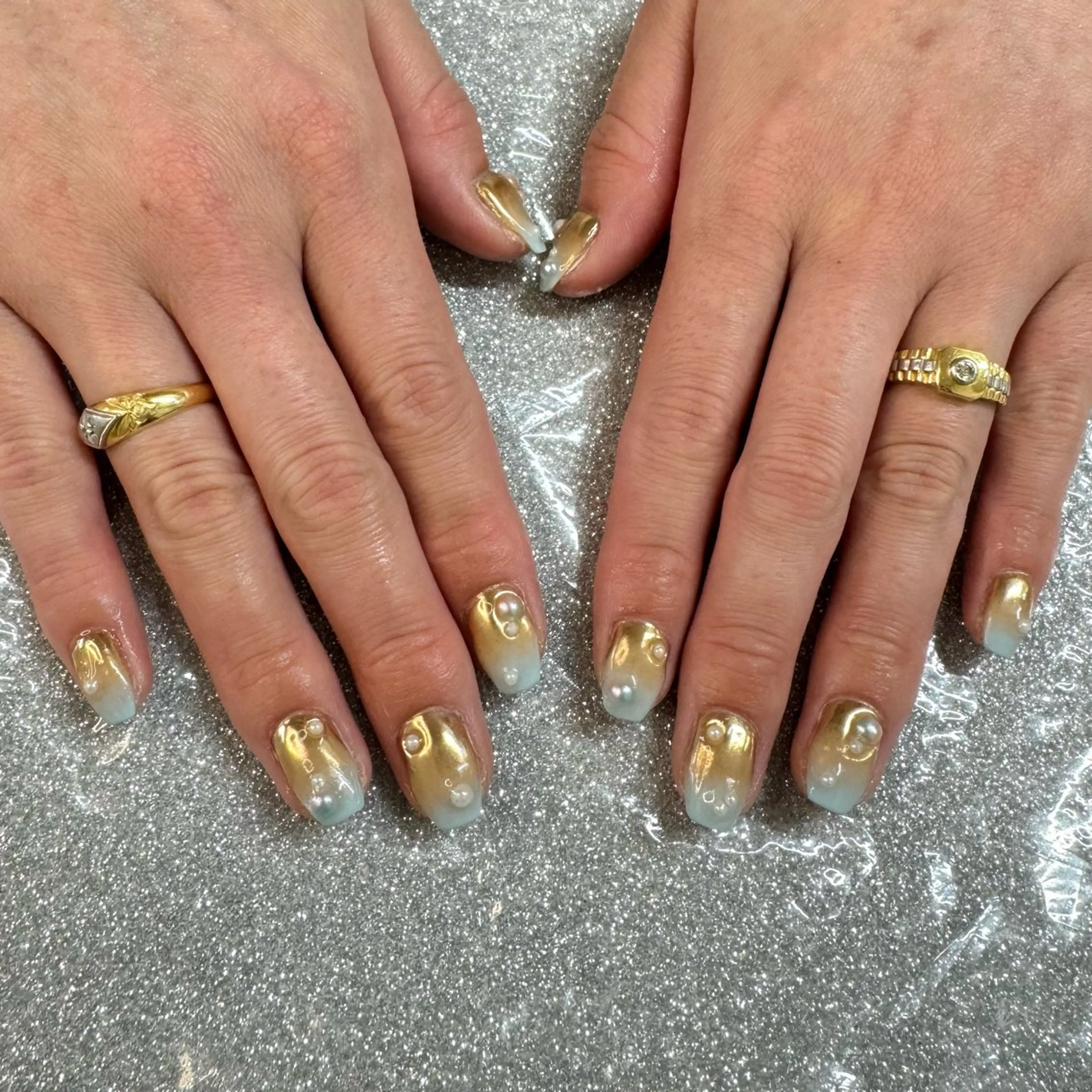 ネイル ハンドネイル VIERU 🌈🎀💖のネイルデザイン