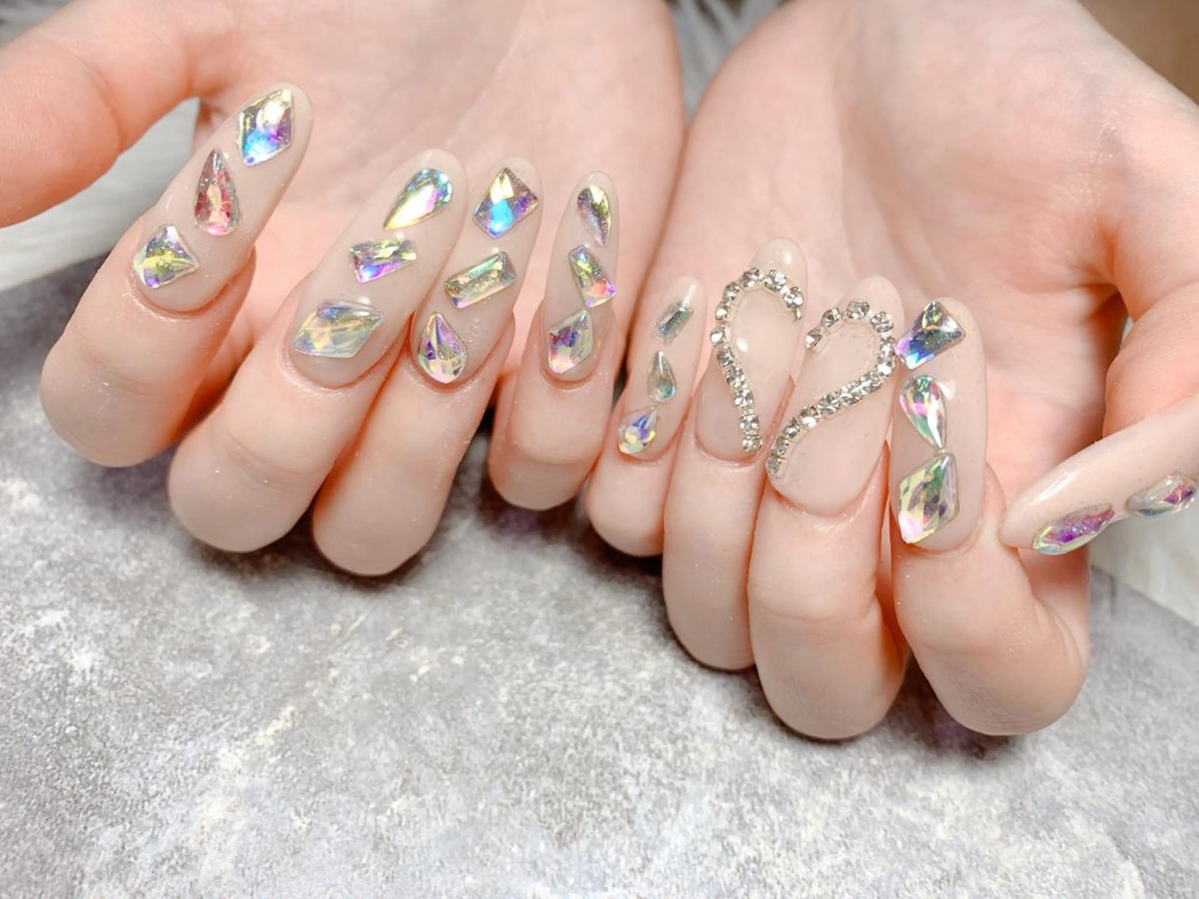 ネイル ハンドネイル MiKi Nai池袋 長さだし得意のネイルデザイン