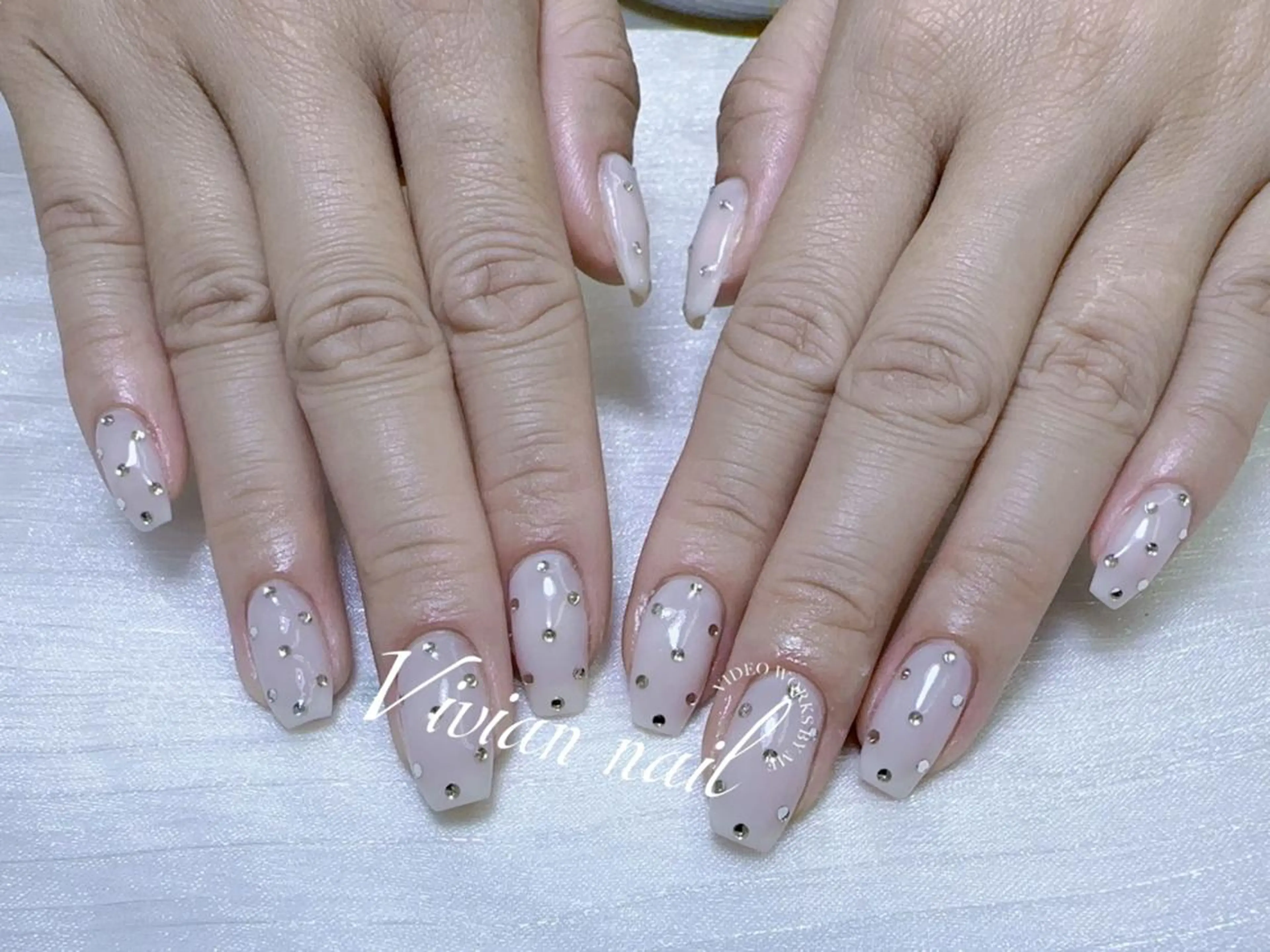 ネイル VIVIAN リサのネイルデザイン