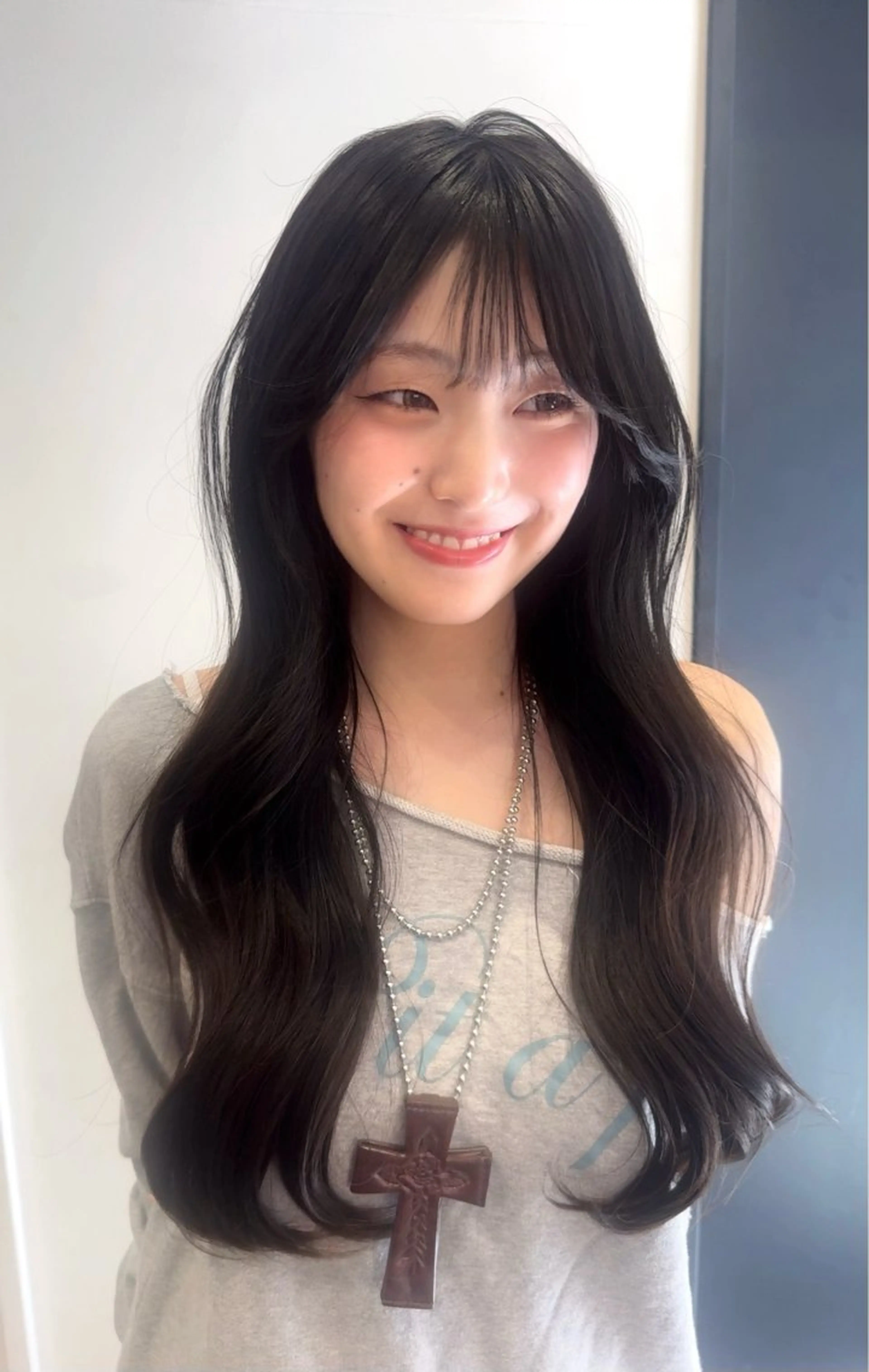 ロング ヘアカラー 芝 﨑のヘアスタイル