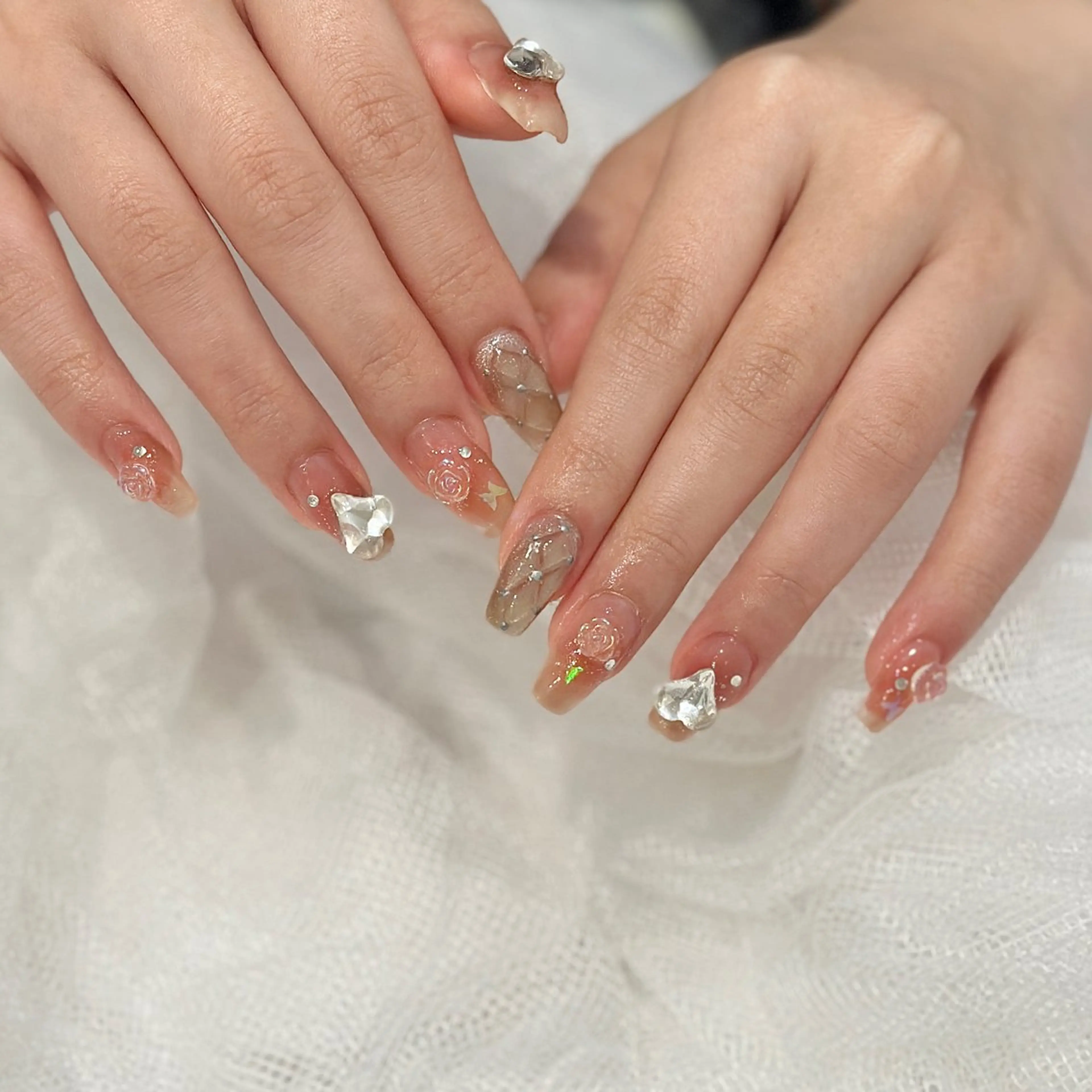 ネイル キラキラネイル ハンドネイル private. nailsalonのネイルデザイン