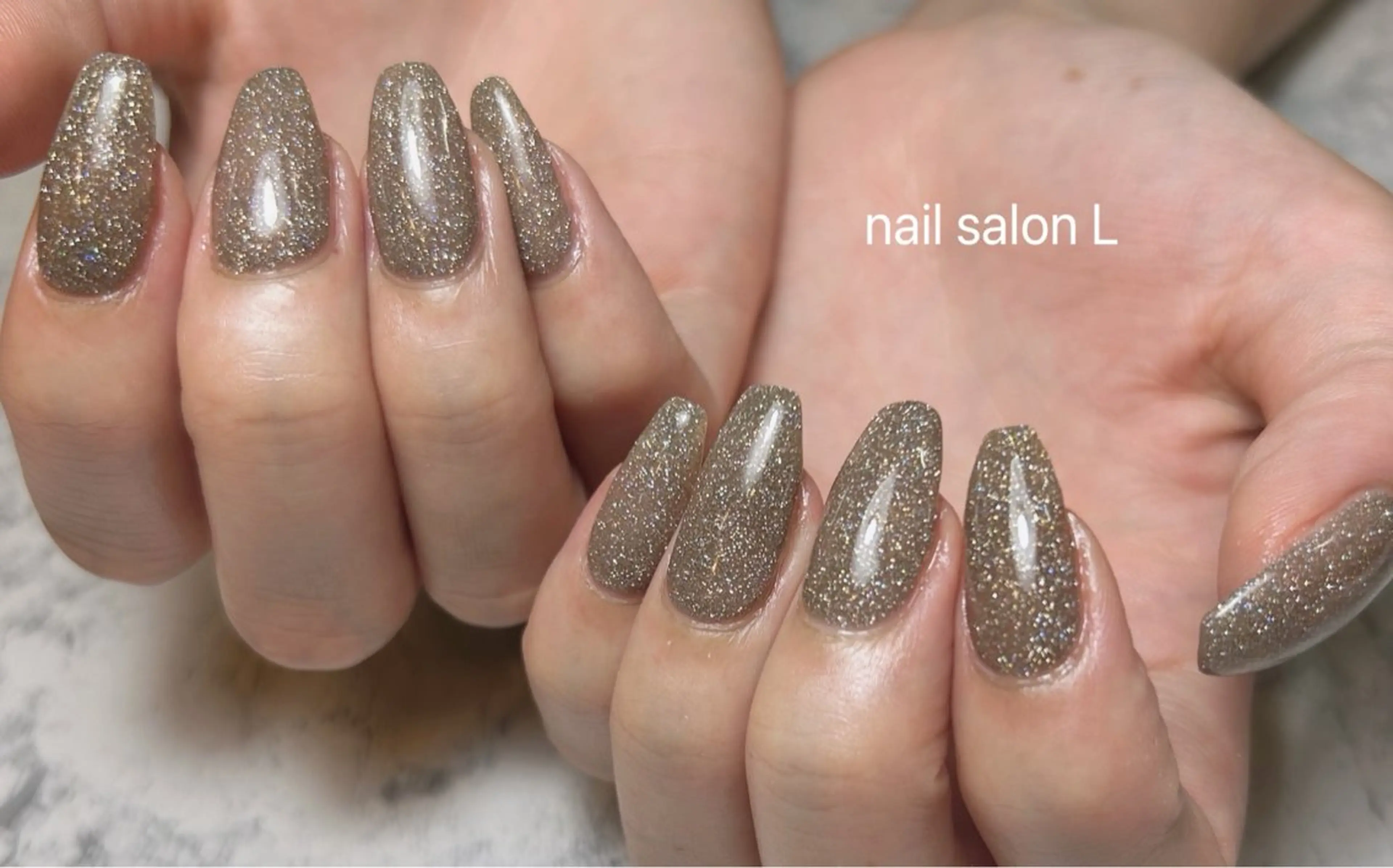 ネイル フラッシュネイル ワンカラーネイル ハンドネイル 吉川市 ネイルサロンLのネイルデザイン