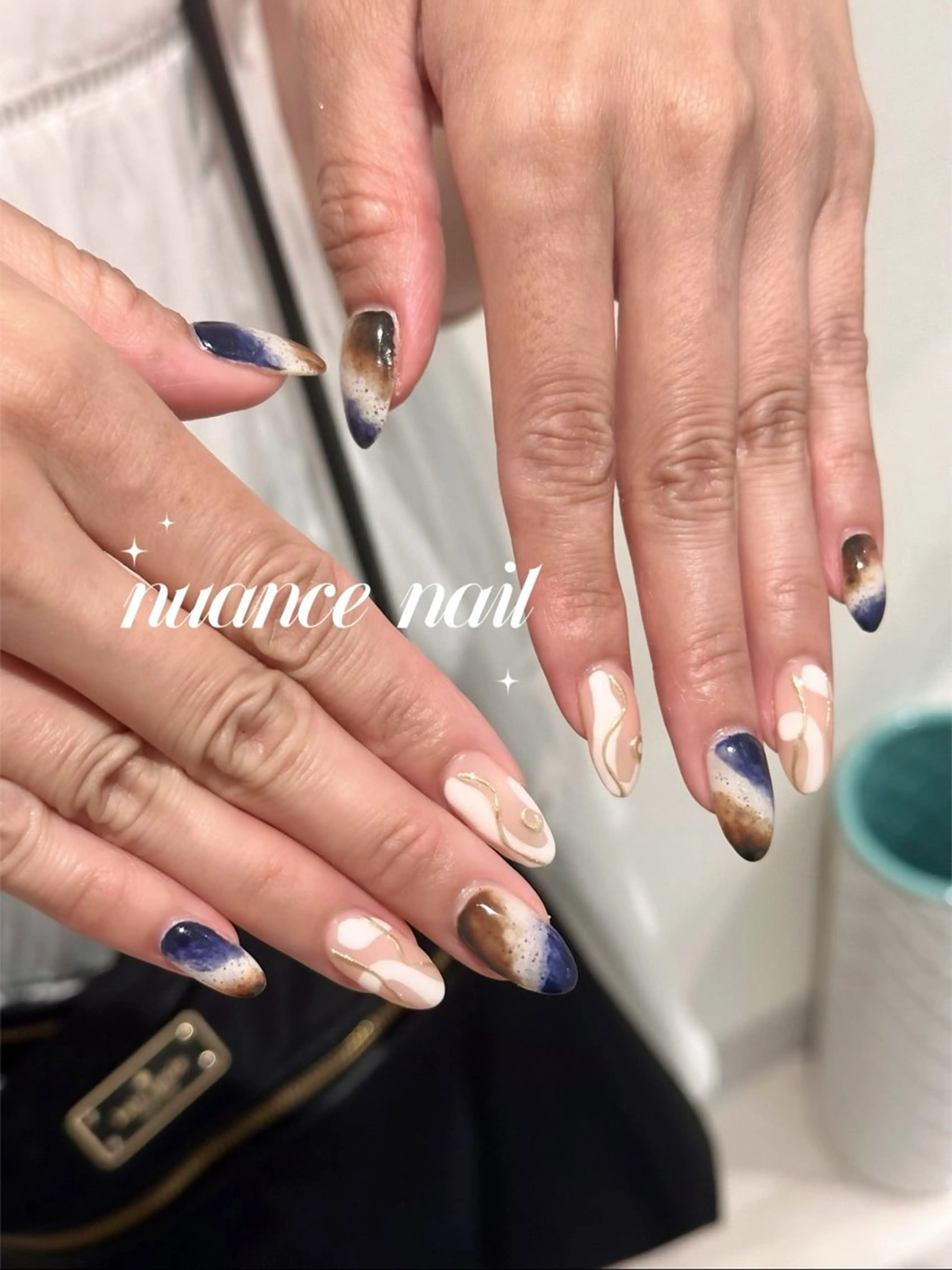 ネイル ハンドネイル 韓国𝐧𝐚𝐢𝐥 🇰🇷🤍コガヤマのネイルデザイン