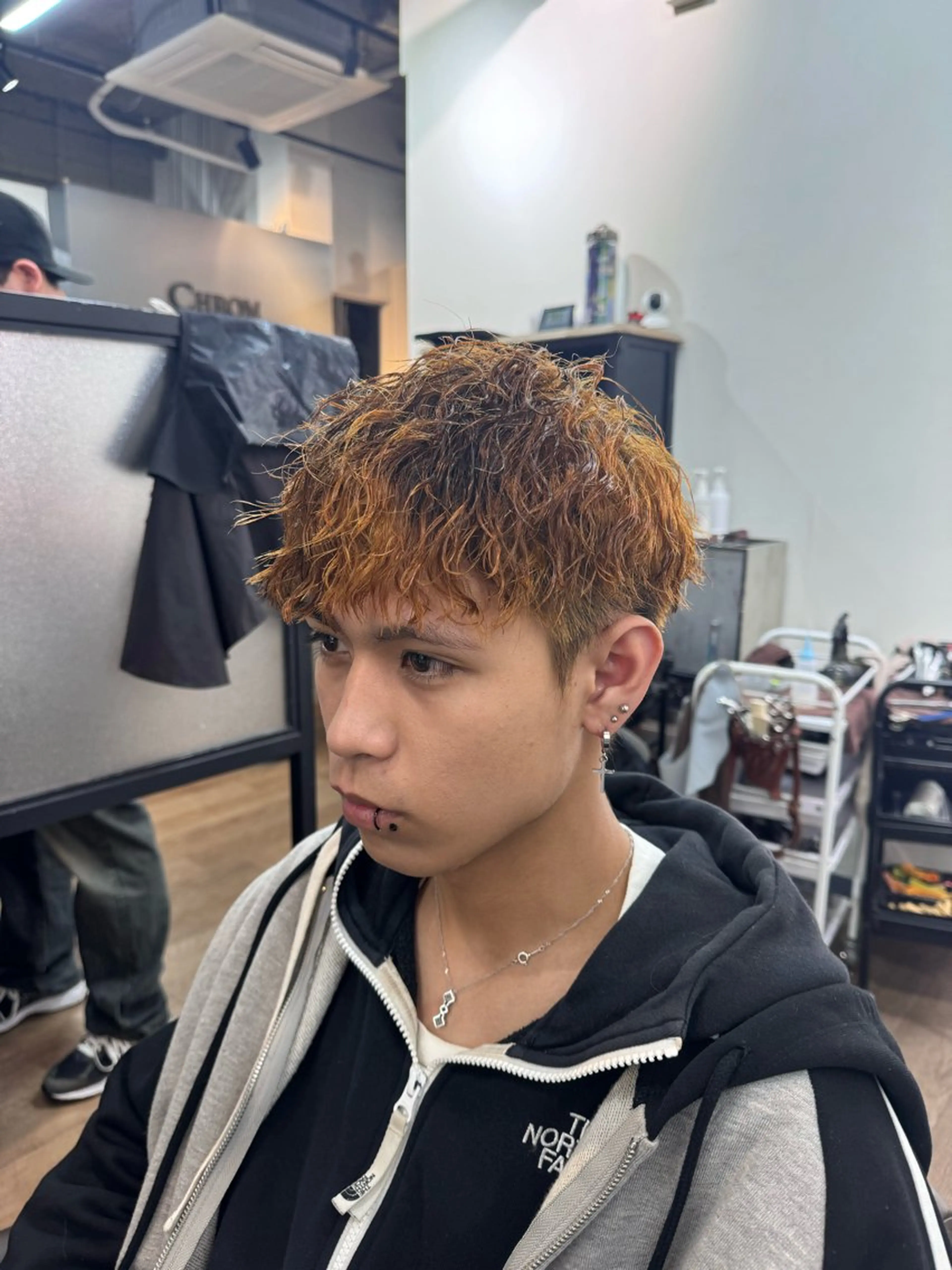 ショート パーマ 【メンズ専用サロン】 💈小林遥希💈のヘアスタイル