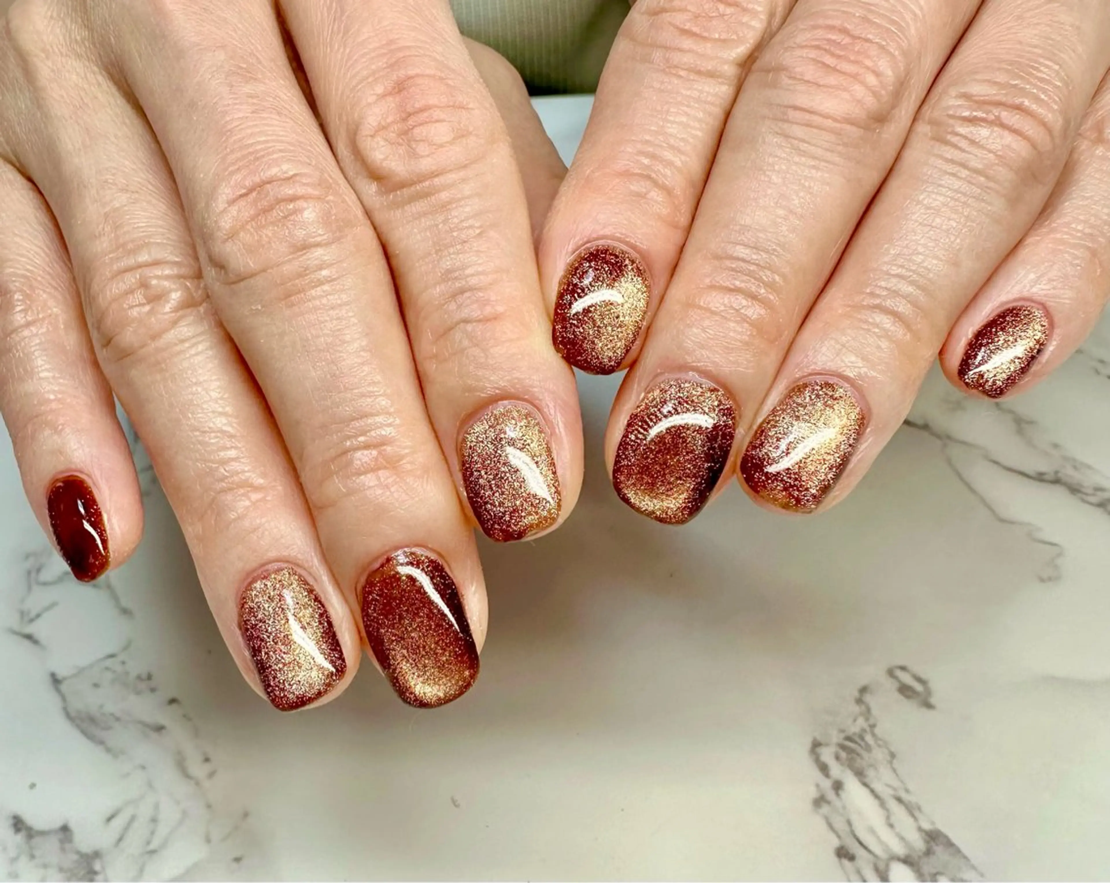 ネイル アートネイル チークネイル キラキラネイル ラメ(グリッター) マグネットネイル M.N_ nailのネイルデザイン