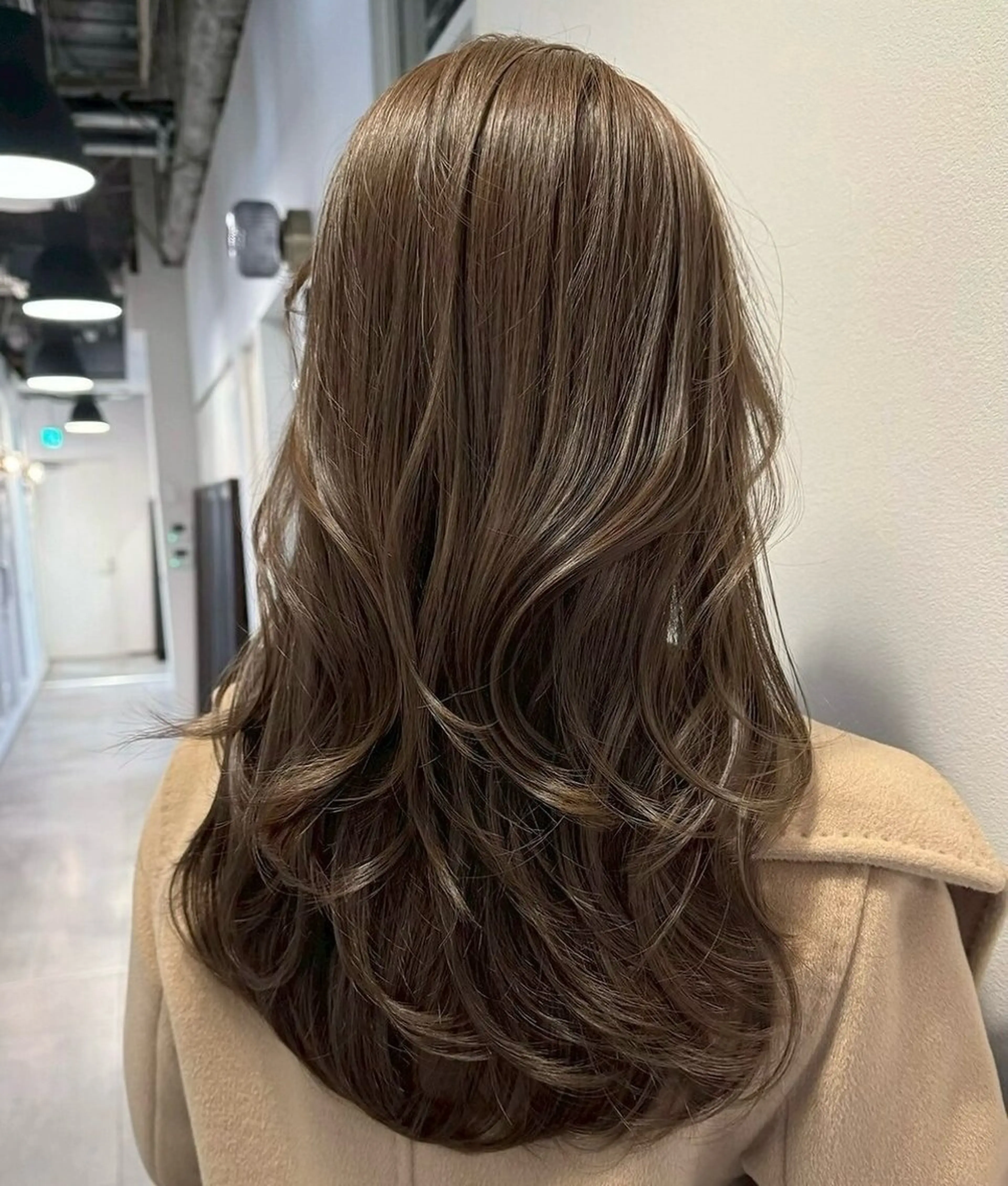 ロング カラー カット ヘアカラー トリートメント 【韓国風、透明感】 韓国風⭐️新海龍哉のヘアスタイル