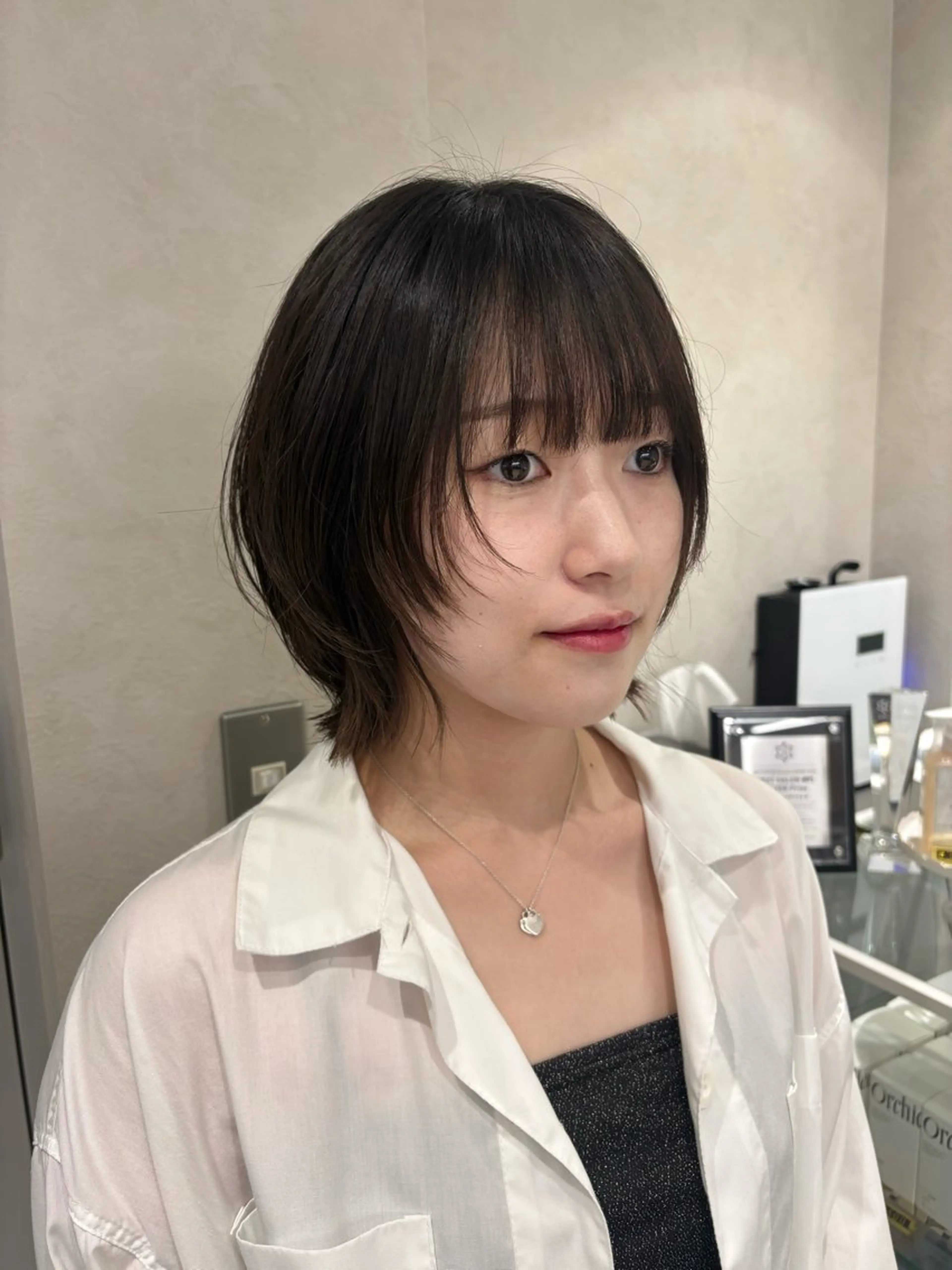 ショート ボブレイヤー ボブ レイヤーカット ウルフカット Yuta✂︎ 韓国レイヤー🪽のヘアスタイル