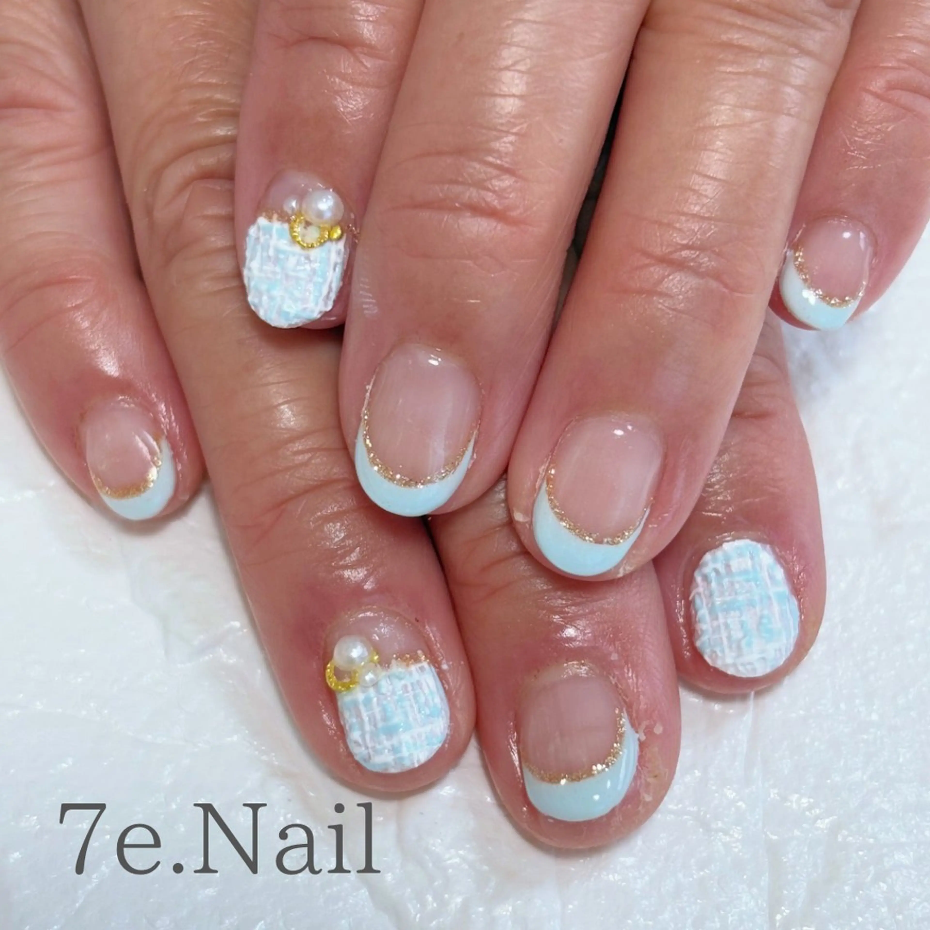 ネイル 7e. Nailのネイルデザイン