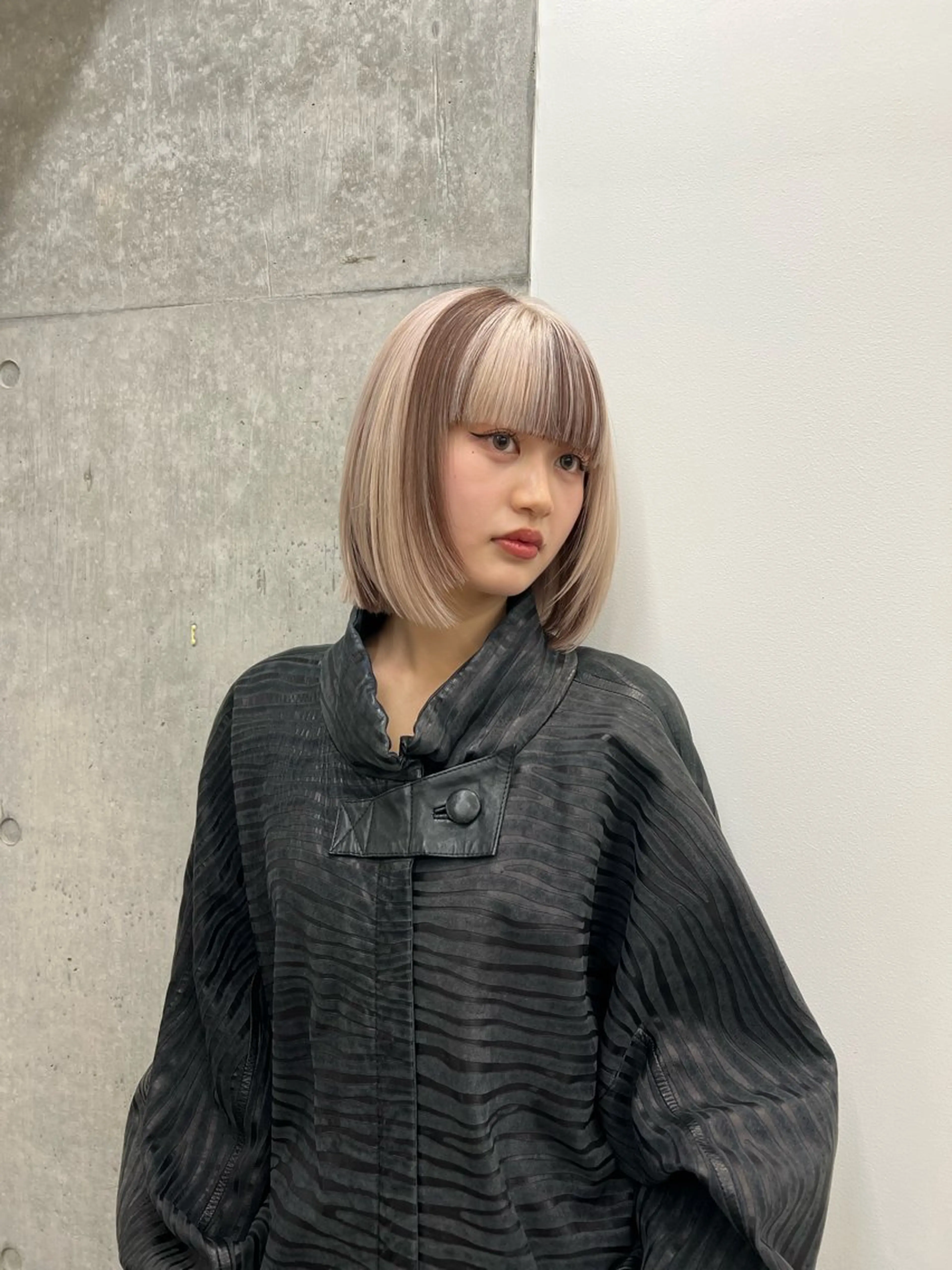 ショート カラー ヘアカラー ブリーチ/艶カラー 🫧/ユーナのヘアスタイル