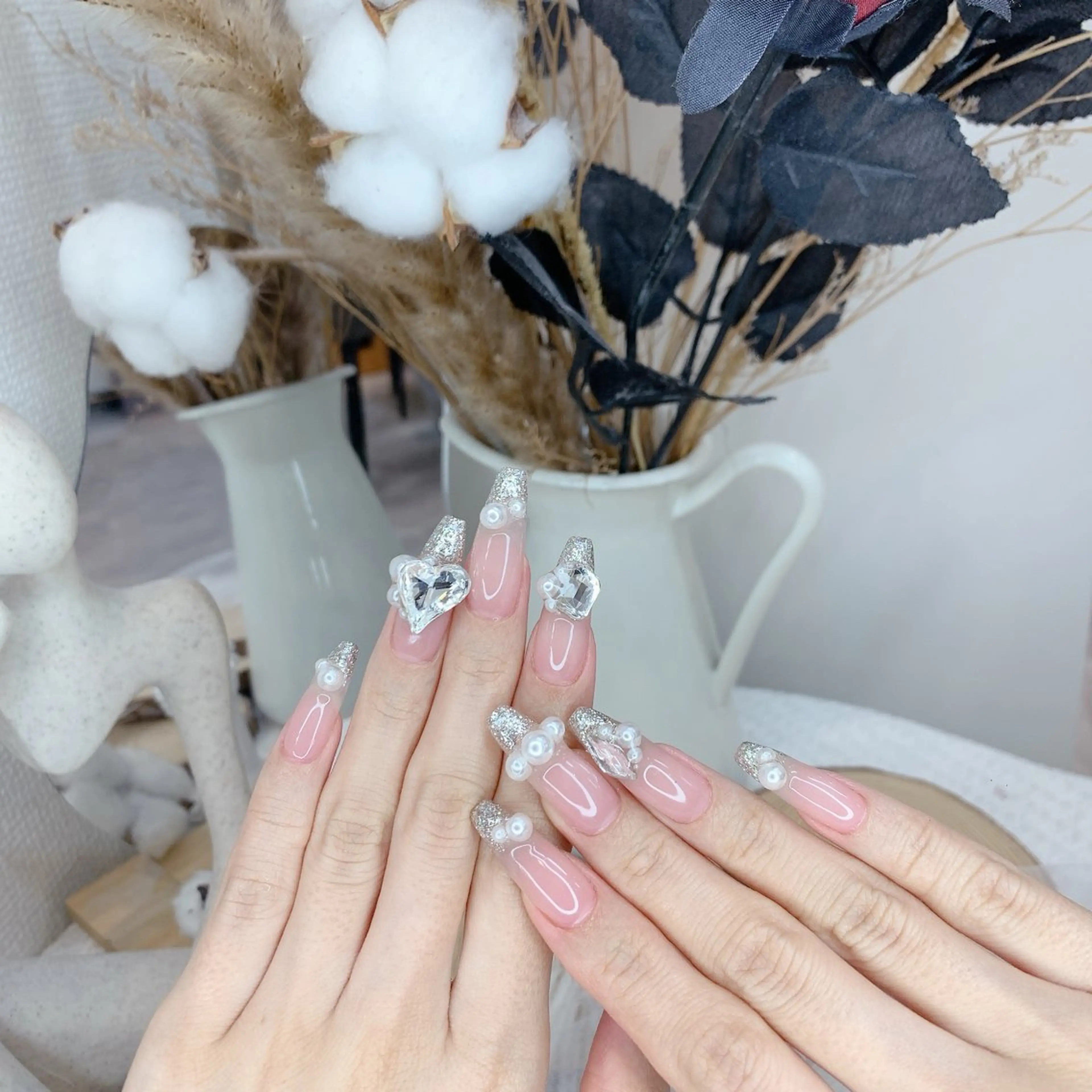 ネイル ハンドネイル ハンドケア DG nailのネイルデザイン
