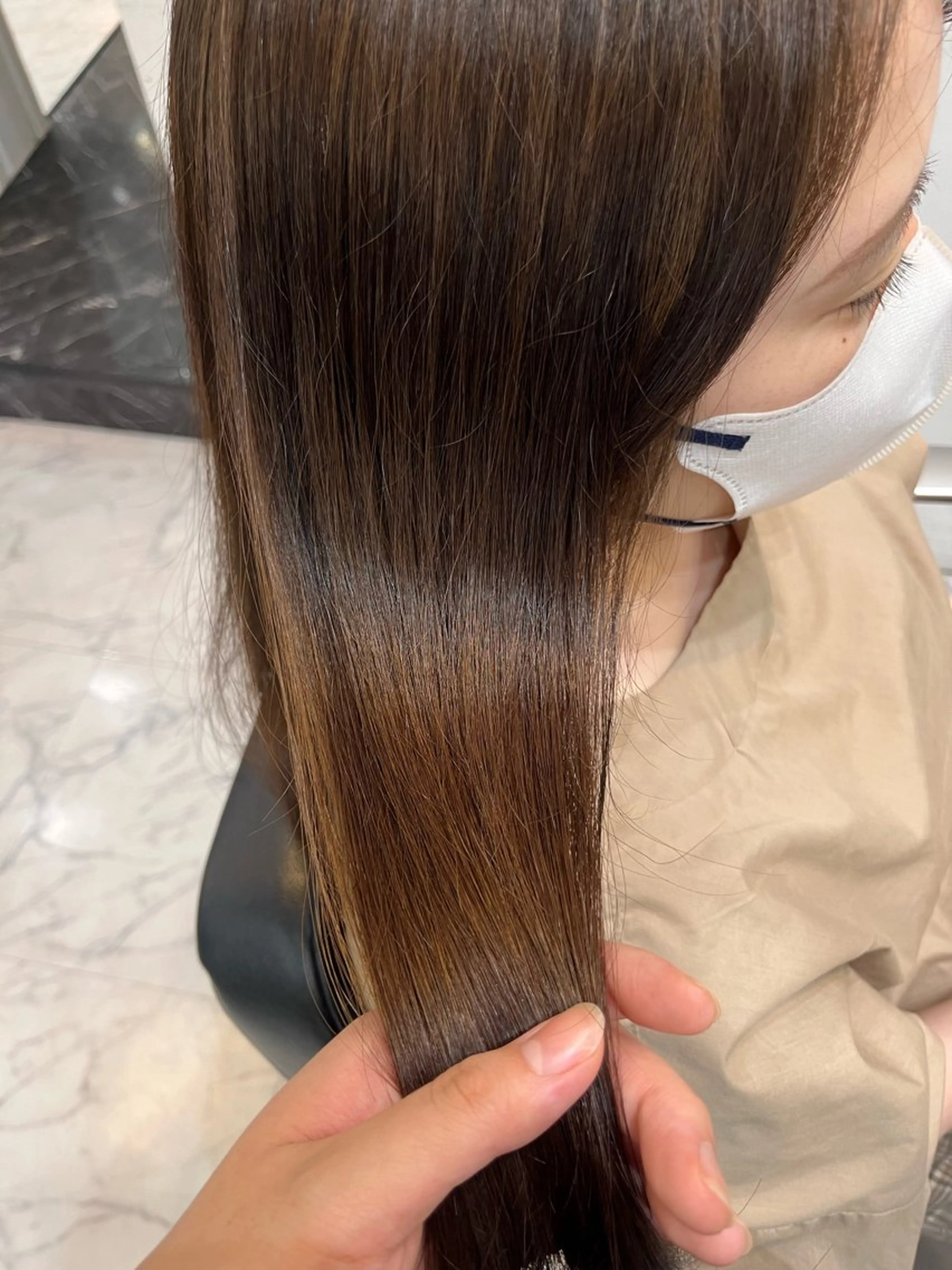 ミディアム カラー トリートメント Hana🌷/ 透明感/艶髪/表参道のヘアスタイル