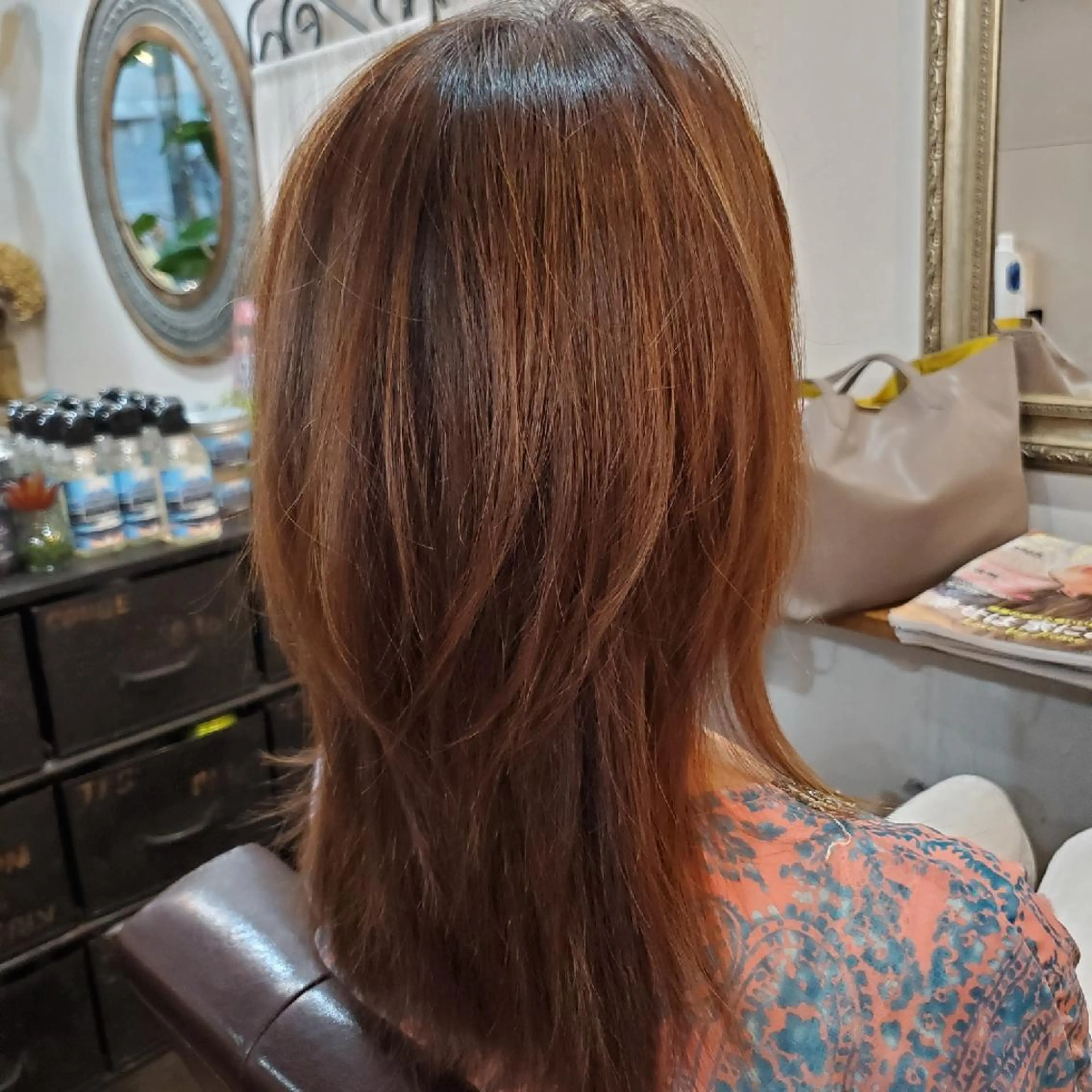 カラー カット ヘアカラー 縮毛矯正 トリートメント フリーランス所属・韓国ヘア レイヤー くびれヘアMATSUのヘアスタイル