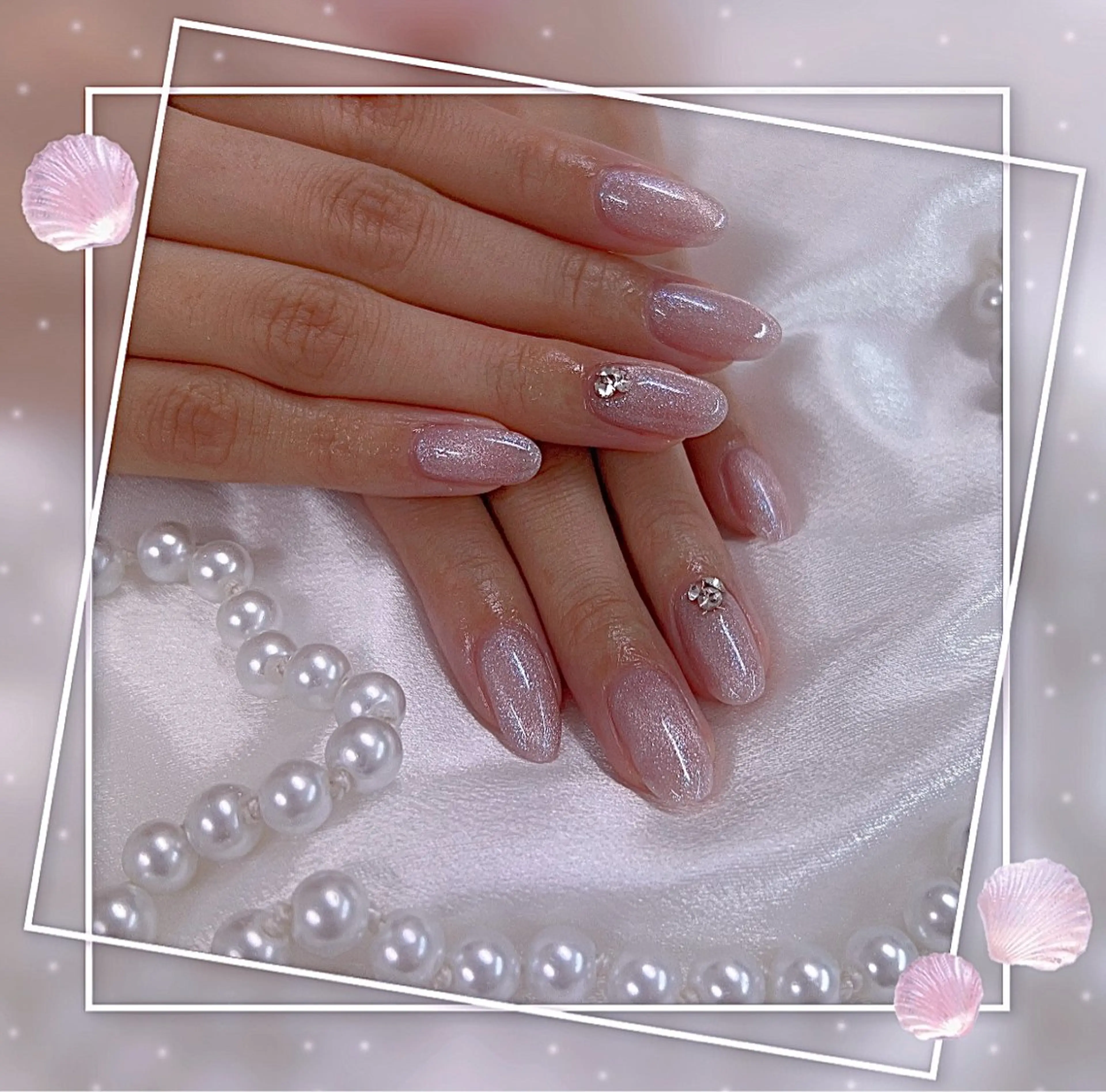 ネイル フレンチネイル グラデーション キラキラネイル 韓国ネイル マグネットネイル Chill Nailsalonのネイルデザイン